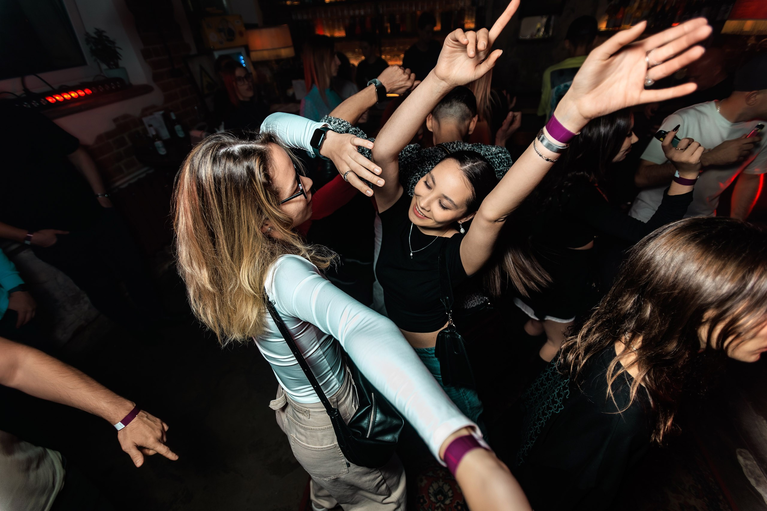 Octave (Ro) x stndrt13. Репортажный фотограф Екатеринбург | Яркий, качественный репортаж | Концерты, клубы, репортаж, праздники, корпоративы