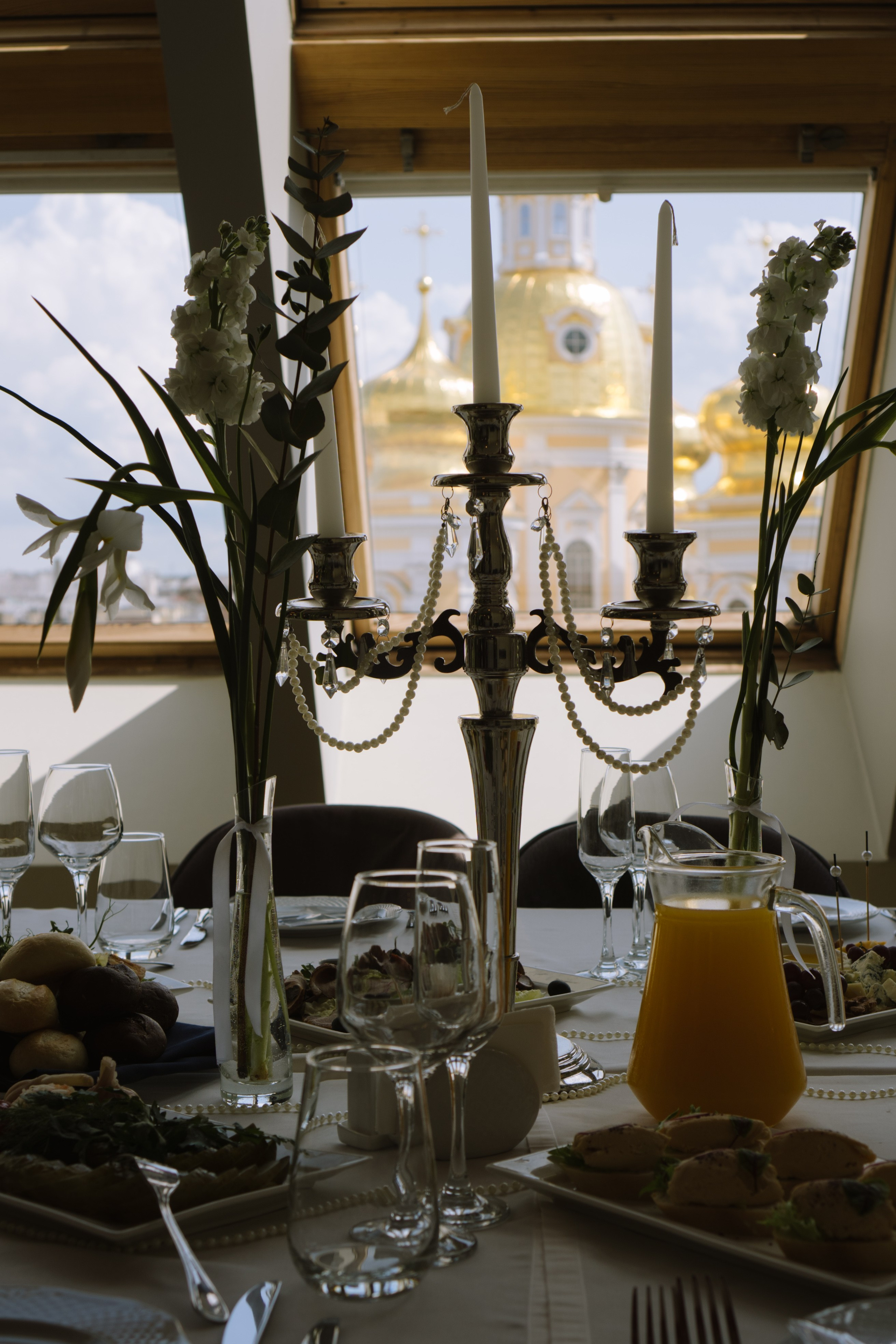 СВАДЕБНЫЙ БАНКЕТ НА ВЛАДИМИРСКОЙ В САНКТ-ПЕТЕРБУРГЕ (КАМЕРНАЯ СВАДЬБА). Профессиональный фотограф, Санкт-Петербург — Виктория Богомолова