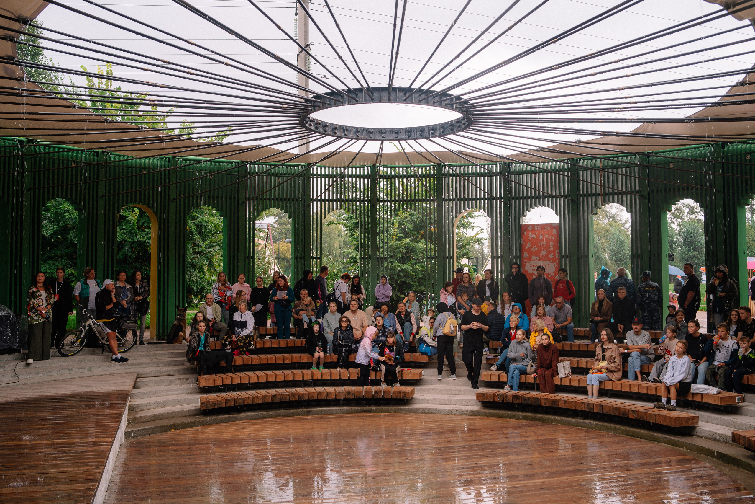 Фотоотчет ЛАПКИ ТАПКИ в Барнауле. Репортажный (Event) фотограф в Барнауле | Даниил Маркин | Качество и вайб