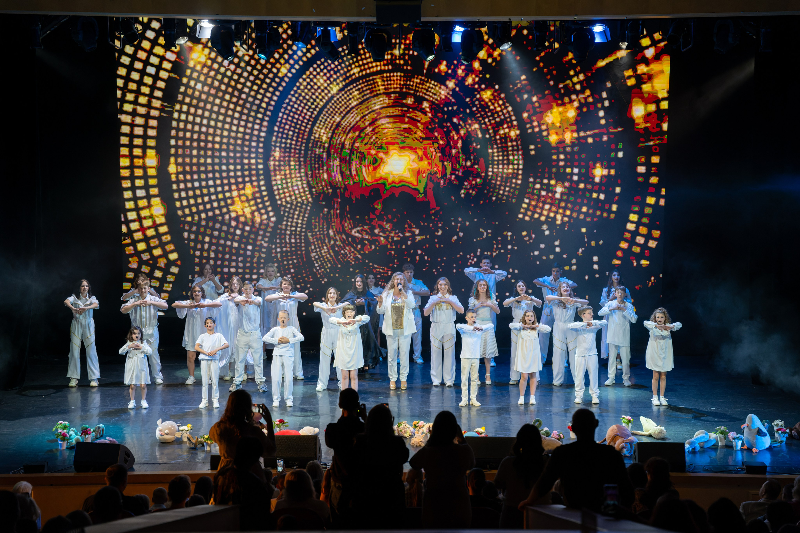 Съёмка благотворительного спектакля «Новая история деревянного мальчика». «Студия DRONAVT`s» — видеосъёмка и фотография г. Москва