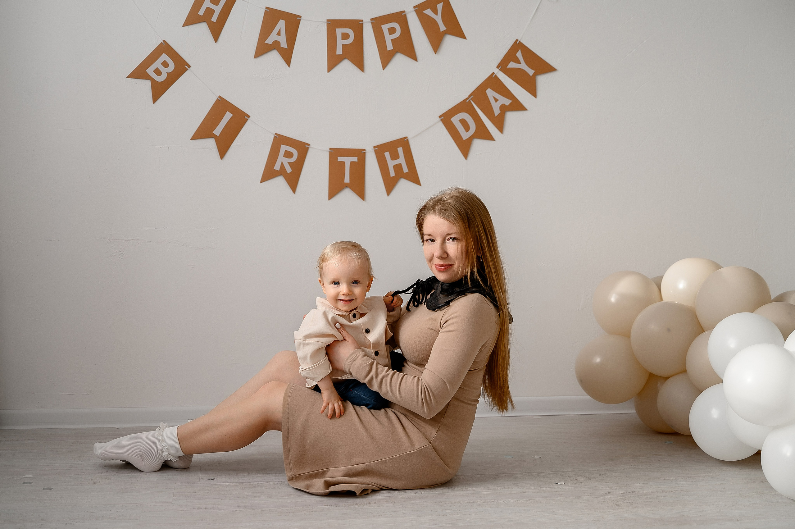 Годовасики)). Фотограф Каменск-Уральский Алена Обвинцева (фото новорожденных, в ожид