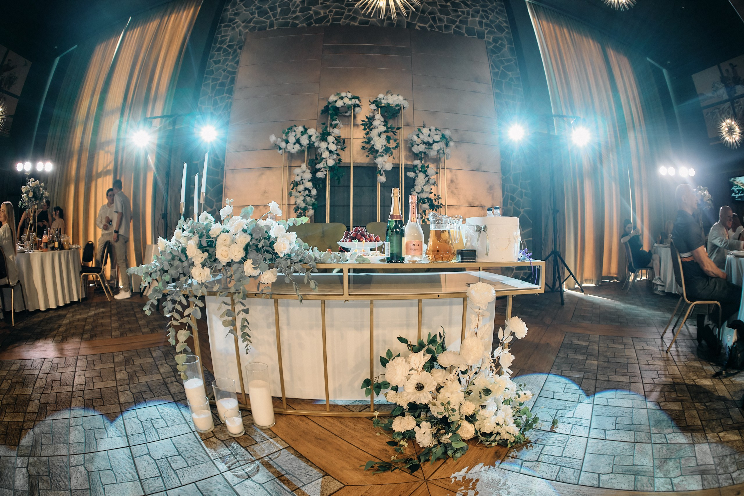 Свадьбы. Фотограф Корчагин Даниил