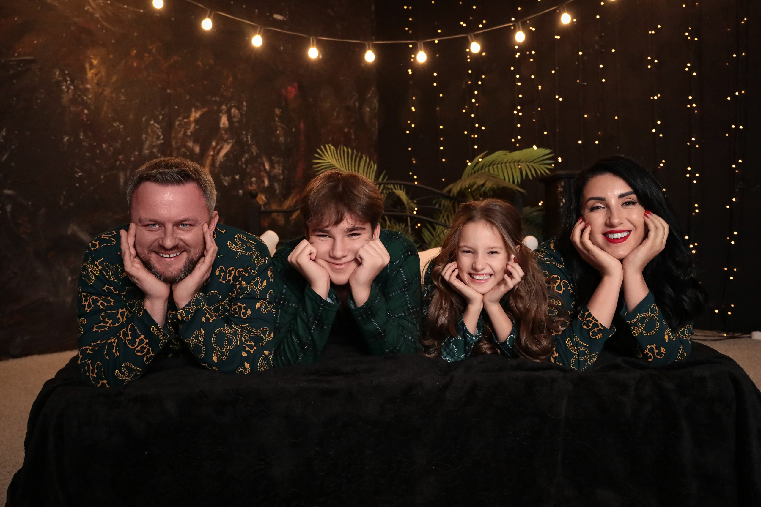 НОВОГОДНИЕ ФОТОСЕССИИ. Фотограф г. Хабаровск. Семейные и индивидуальные съёмки