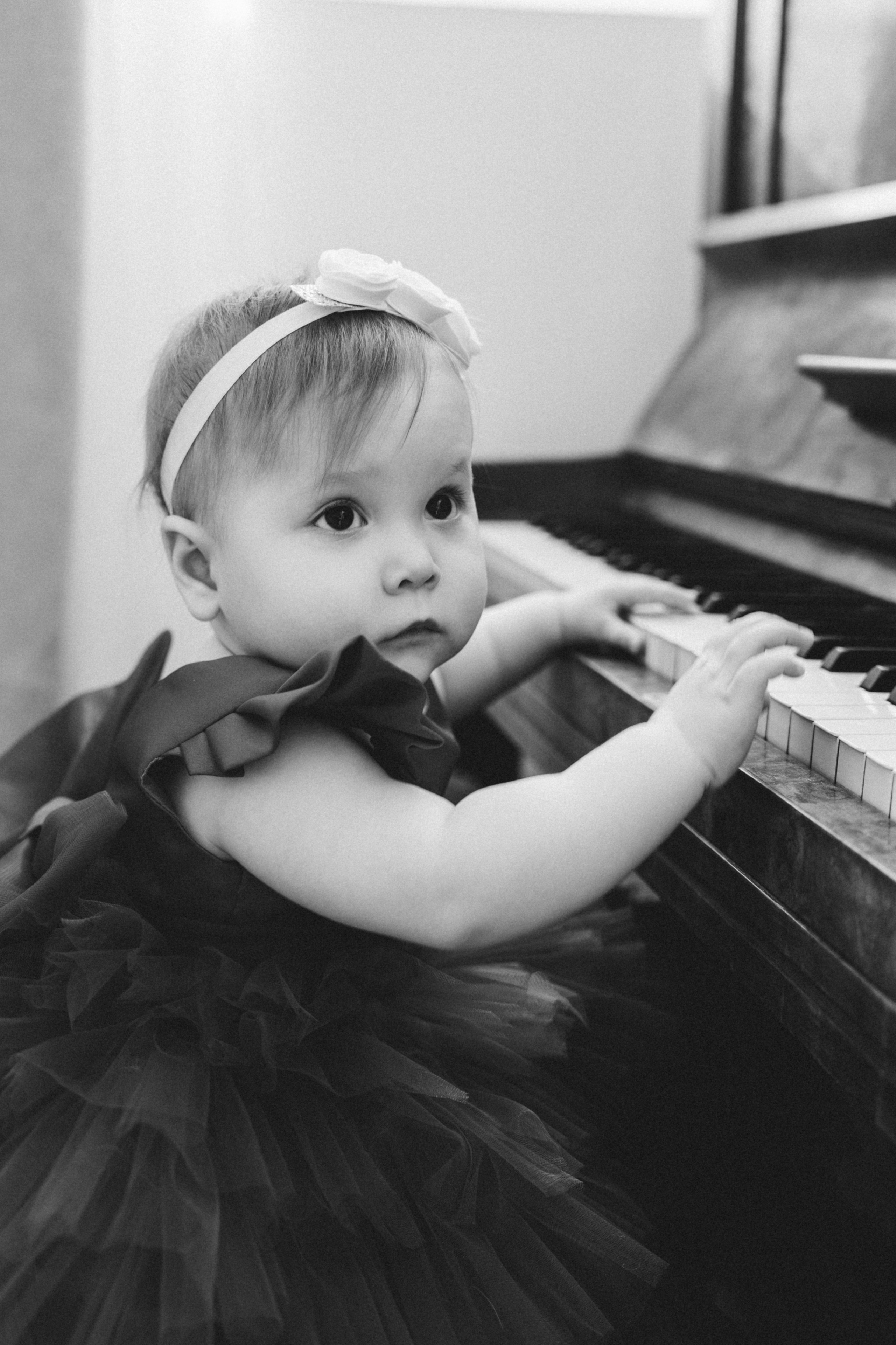 Masha is one year old. Фотограф Волгоград