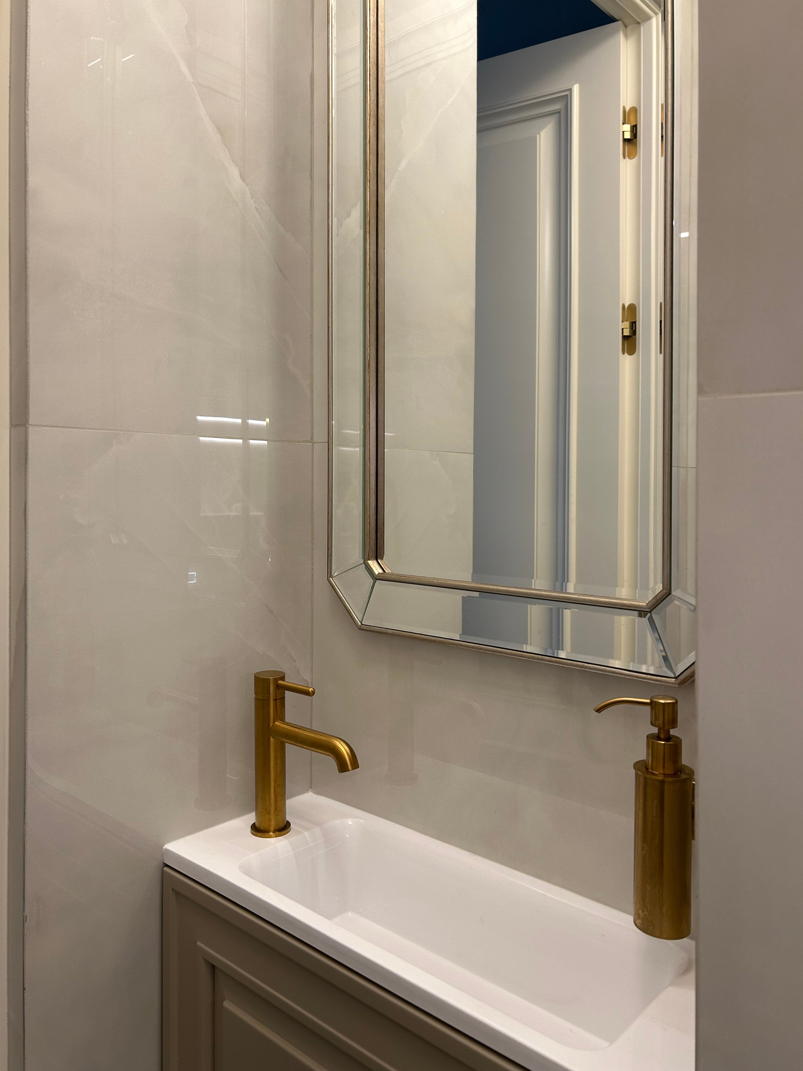 Дизайн интерьера 3 комнатной квартиры на ул. Усачева в Москве. Ольга Саакян Ι Дизайн интерьера в Москве: планировка, подбор отделочных материалов, чертежи для строителей и надзор за ремонтом квартиры