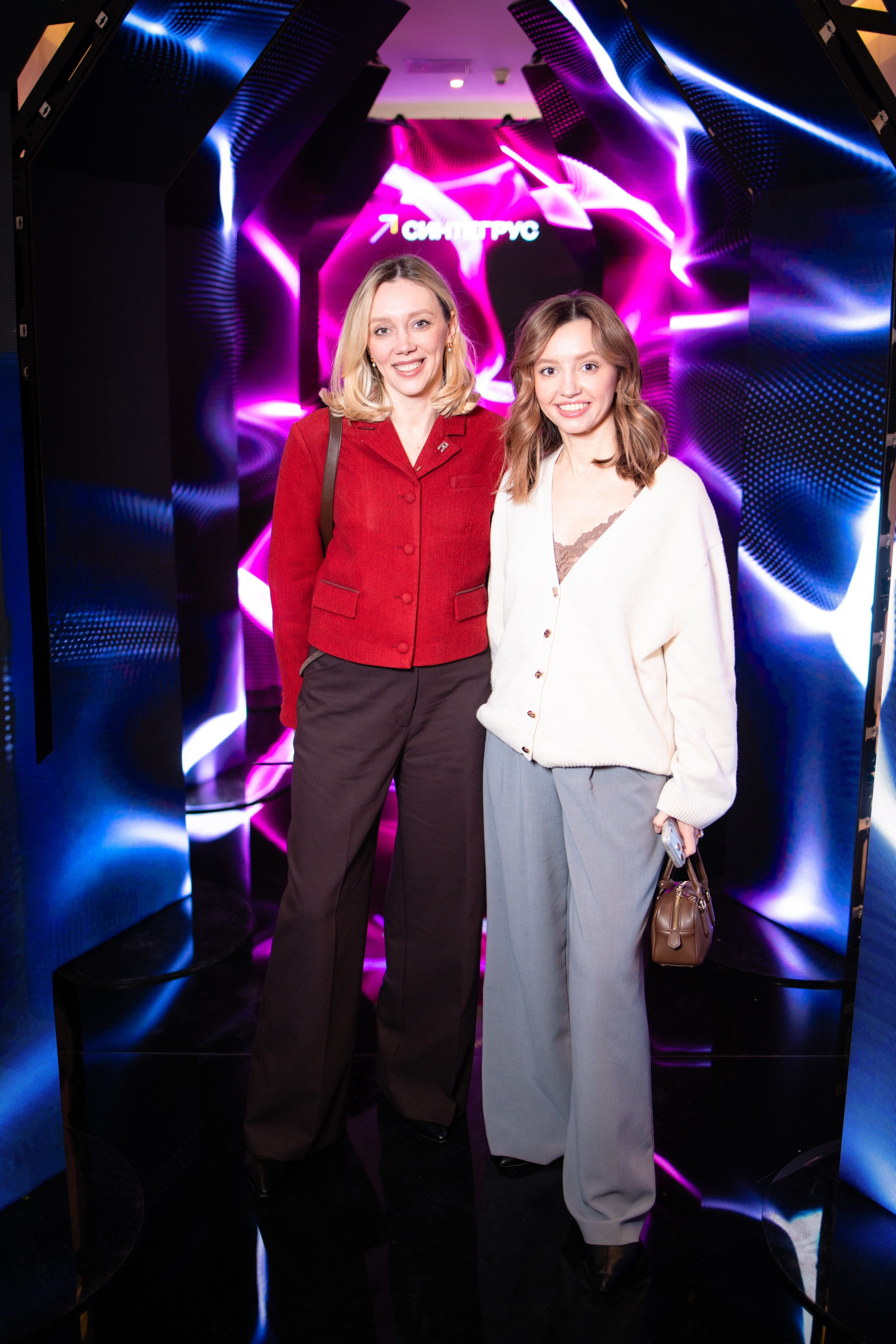 Портреты на фотозоне СИНТЕГРУС