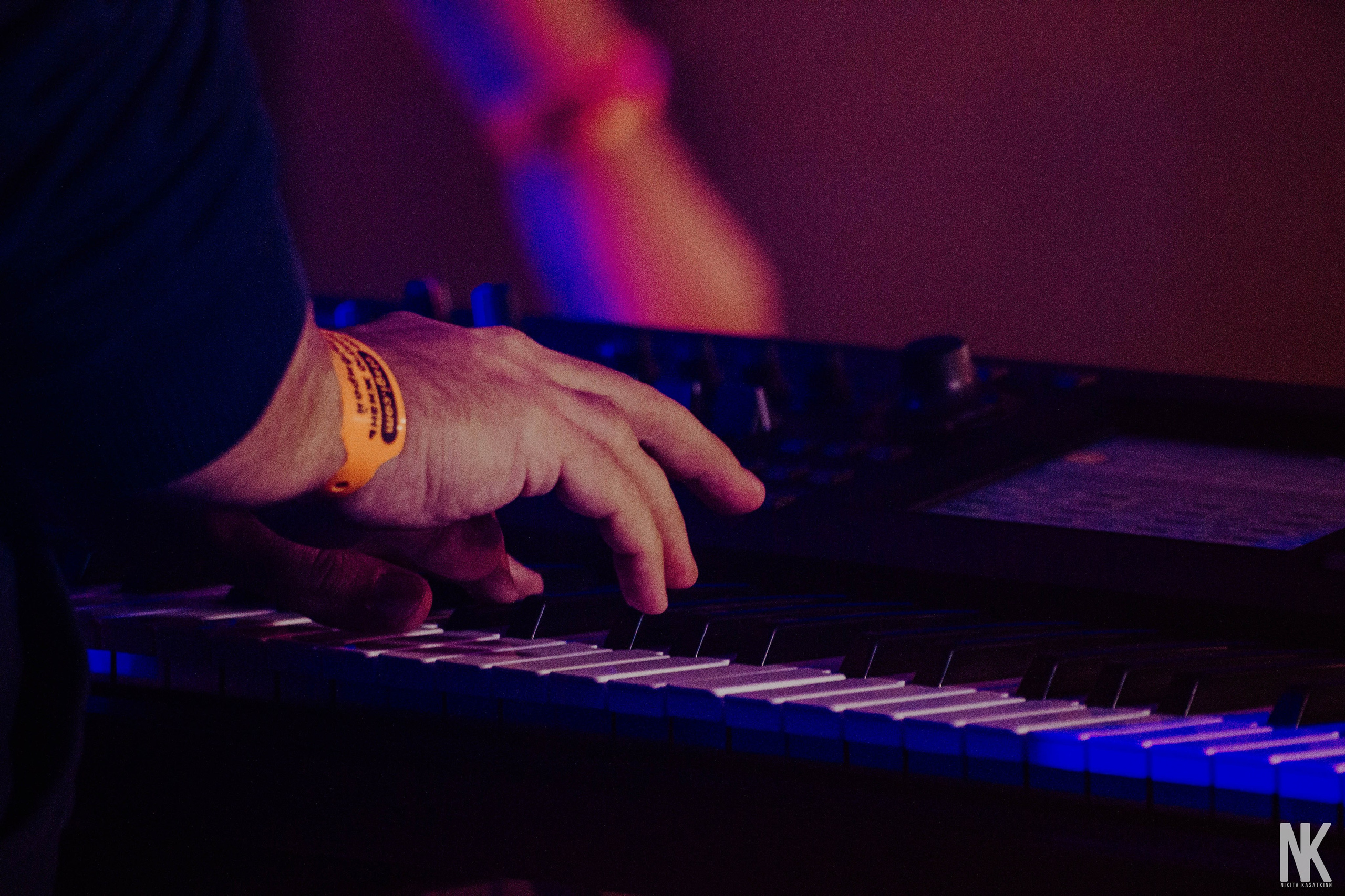 NAGART 24.07 УЛЕТАЙ-ПОЛЕ. Касаткин Никита. Фотограф