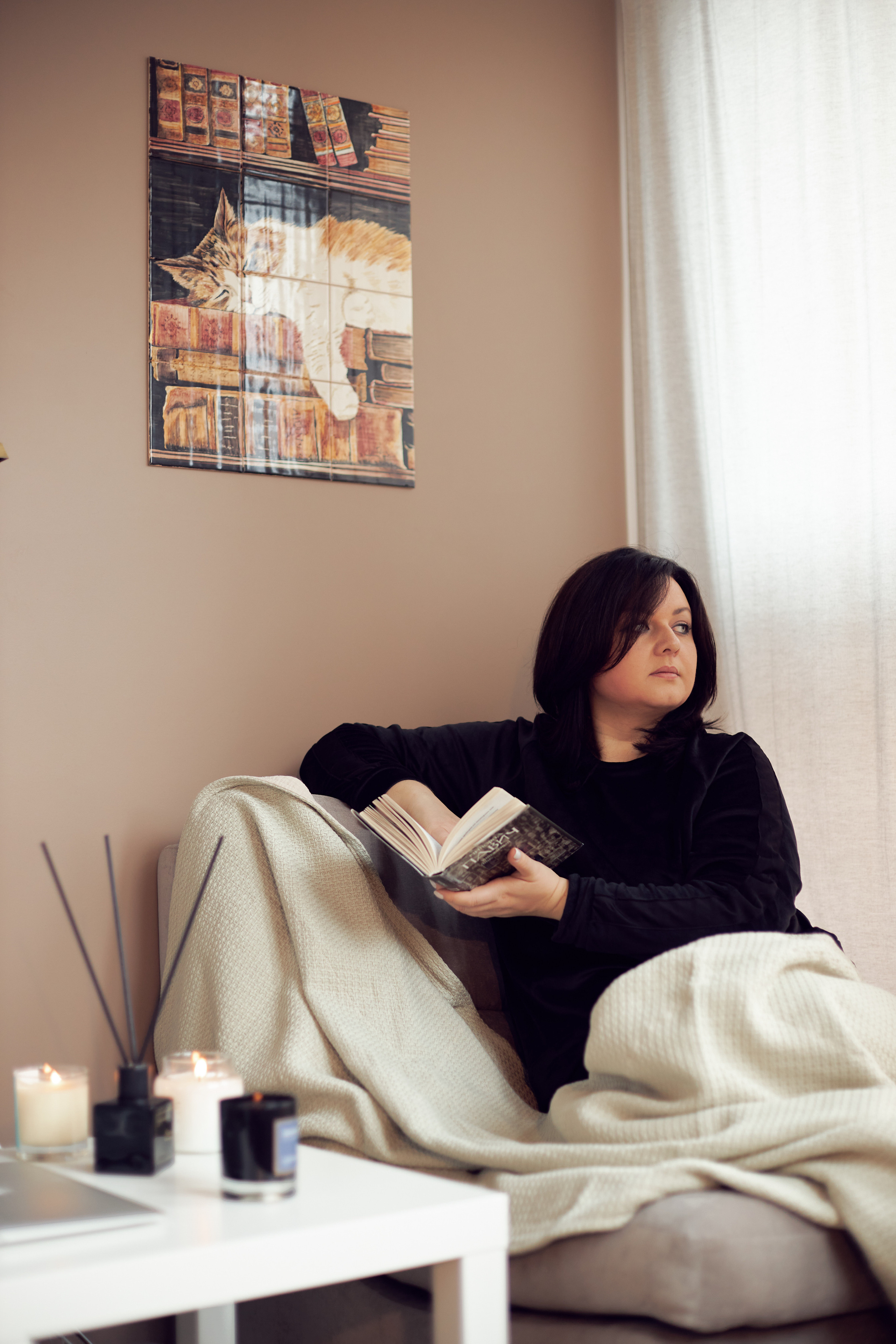 Контент-фотосессия для Анны, писателя, консультанта по трудоустройству. Анна Потявина. Фотограф Москва