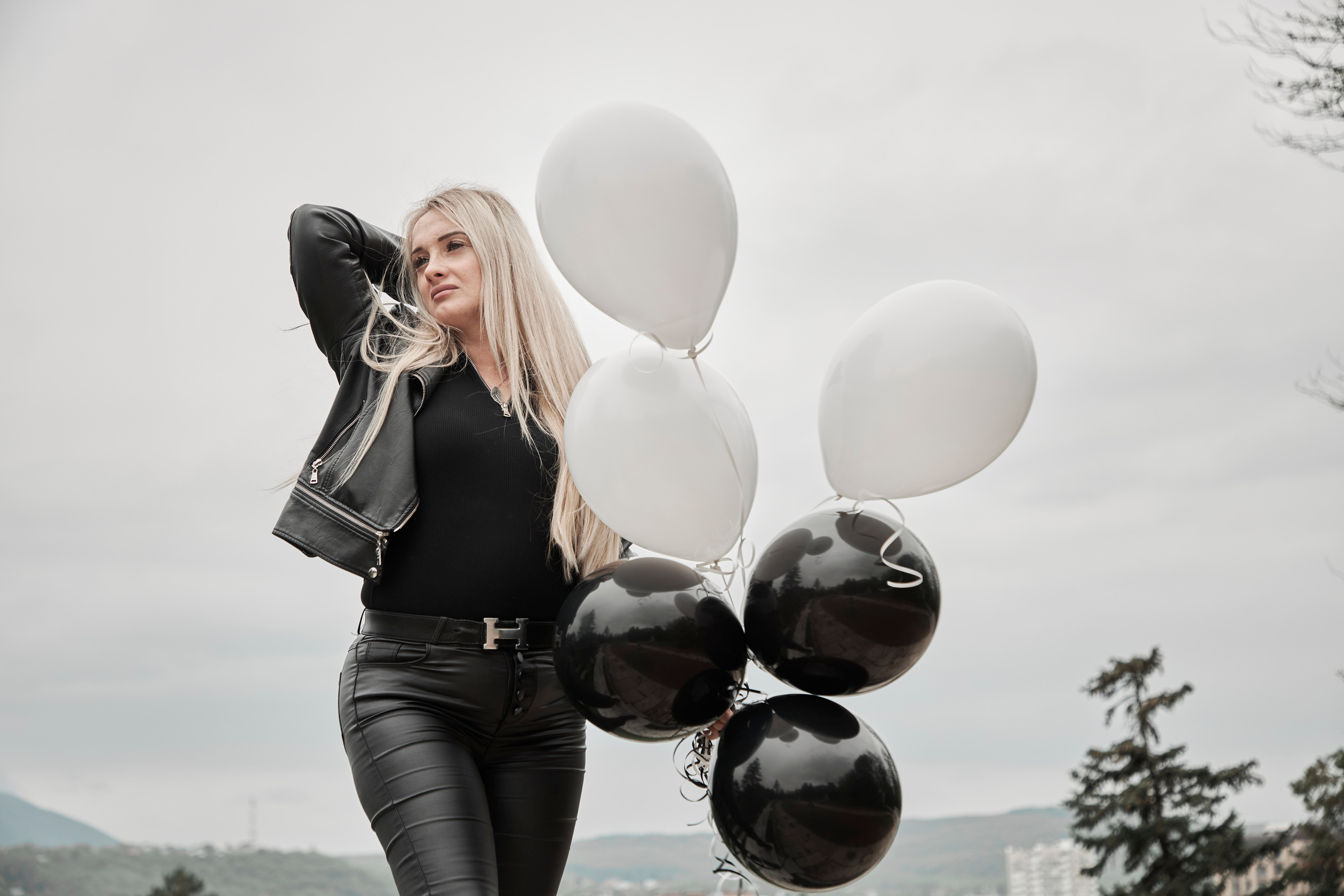 Прогулочная фотосессия для Светы с воздушными шарами в Пятигорске. Анна Потявина. Фотограф Москва