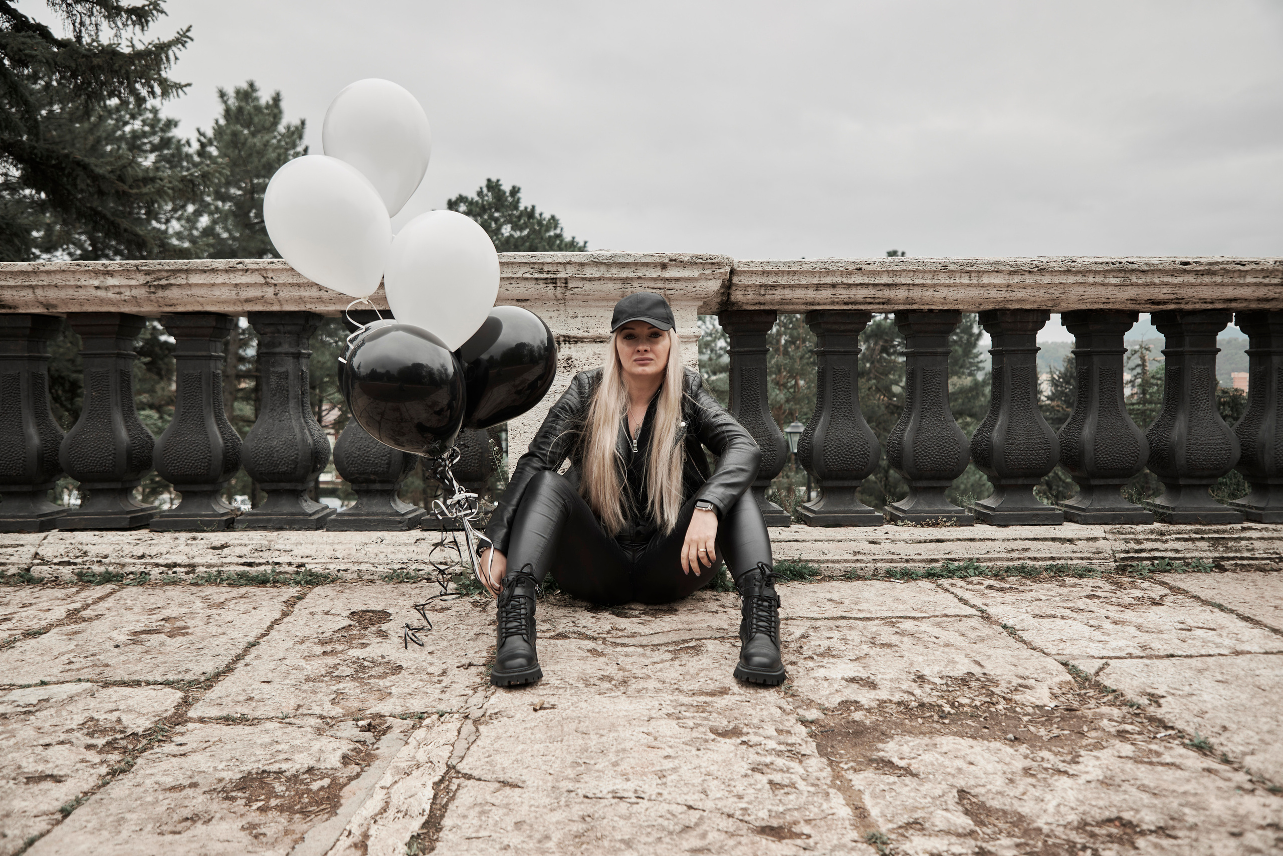 Прогулочная фотосессия для Светы с воздушными шарами в Пятигорске. Анна Потявина. Фотограф Москва