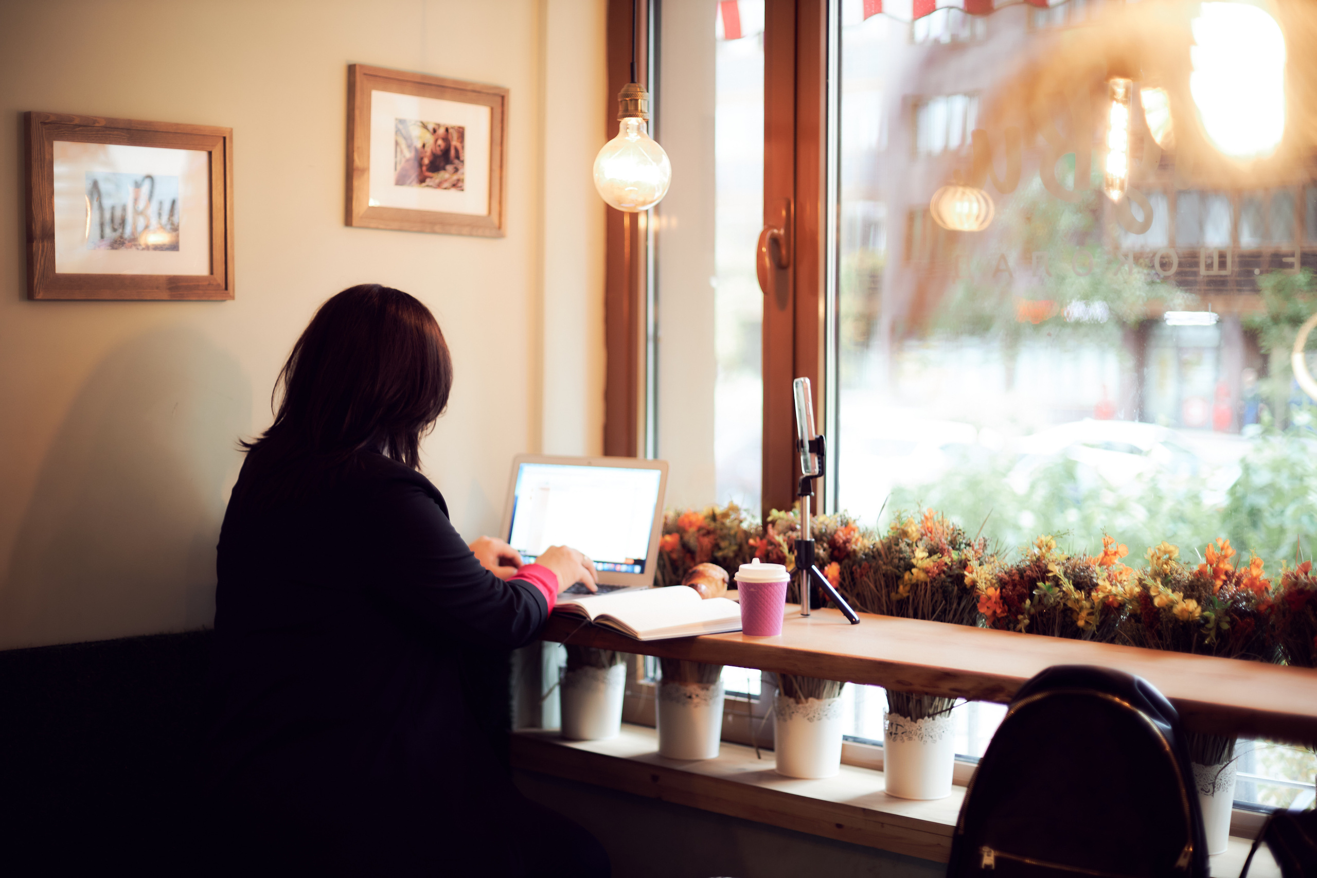 Контент-фотосессия для Анны, писателя, консультанта по трудоустройству. Анна Потявина. Фотограф Москва