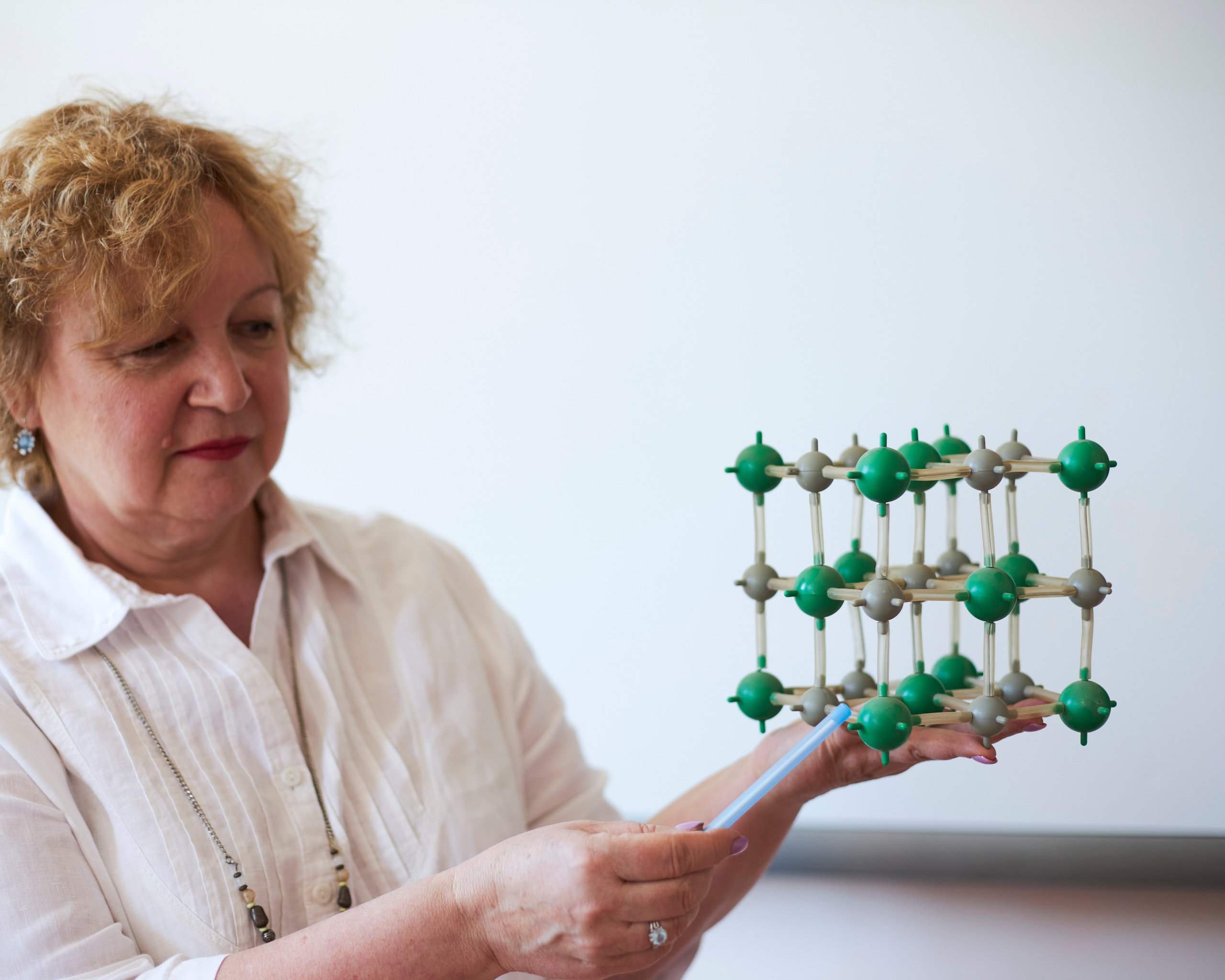 Контент-фотосессия для Людмилы - учителя химии и репетитора в школьном. Анна Потявина. Фотограф Москва