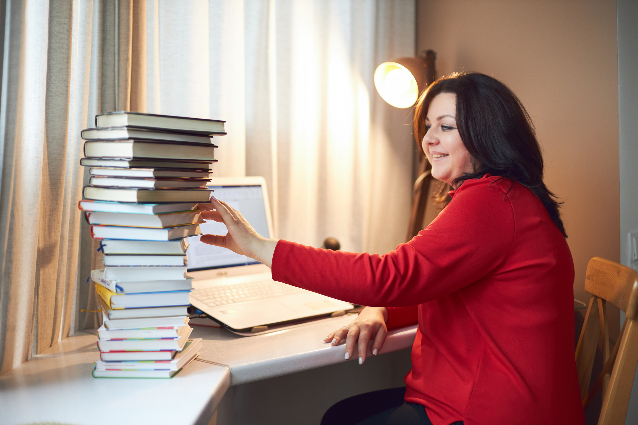 Контент-фотосессия для Анны, писателя, консультанта по трудоустройству. Анна Потявина. Фотограф Москва