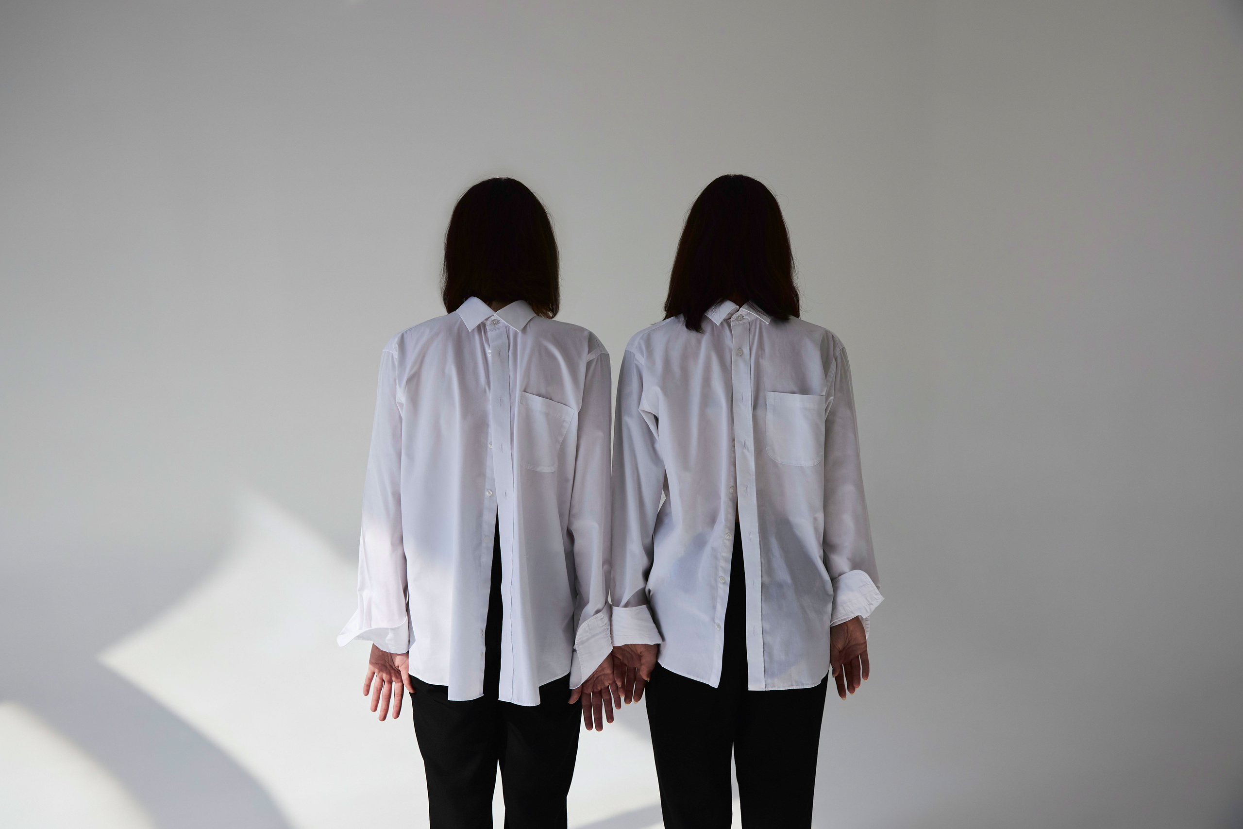 Фотосессия для двух девушек Авроры и Ирины в студии. Анна Потявина. Фотограф Москва