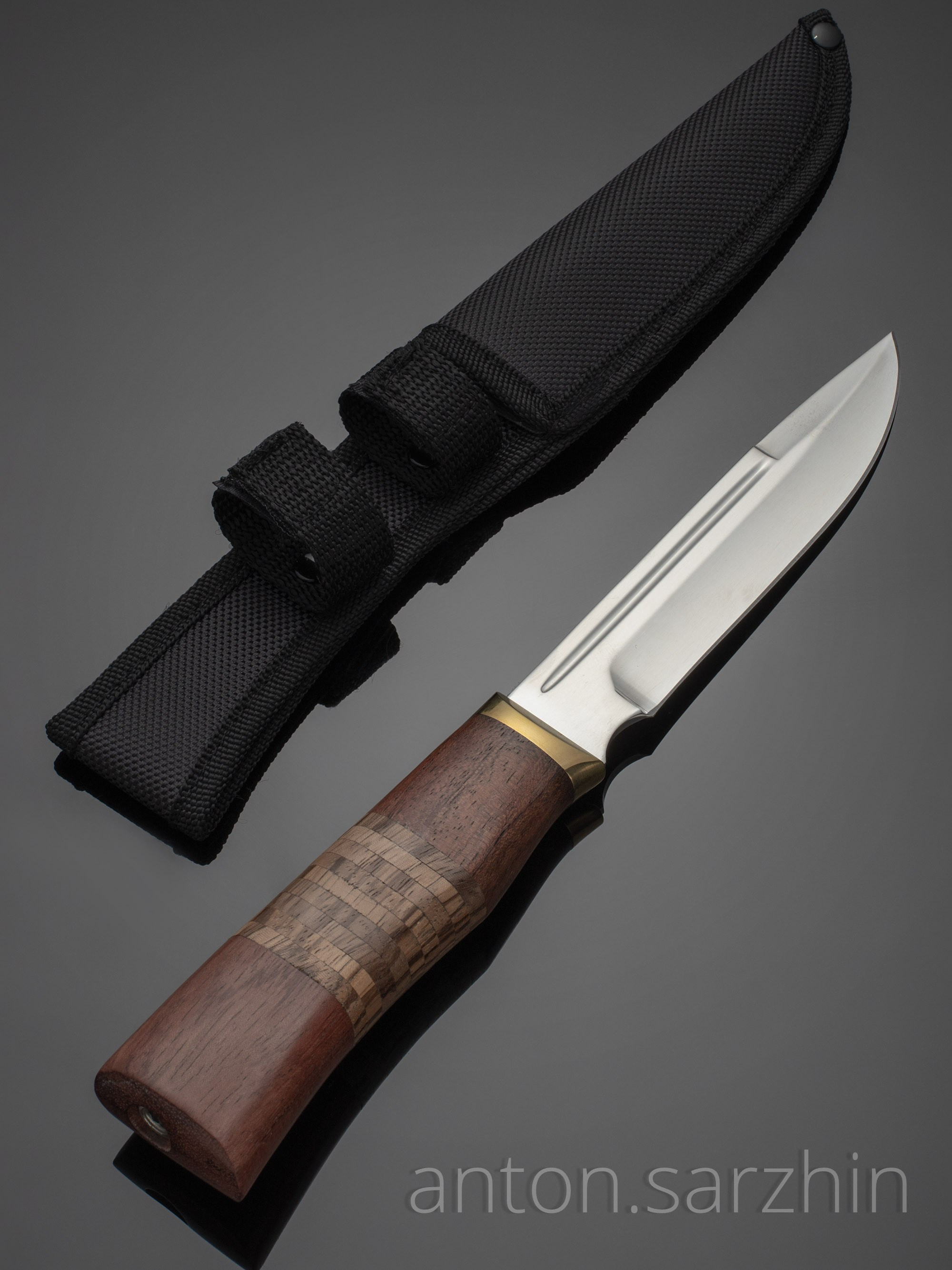 Предметная съемка нож с футляром