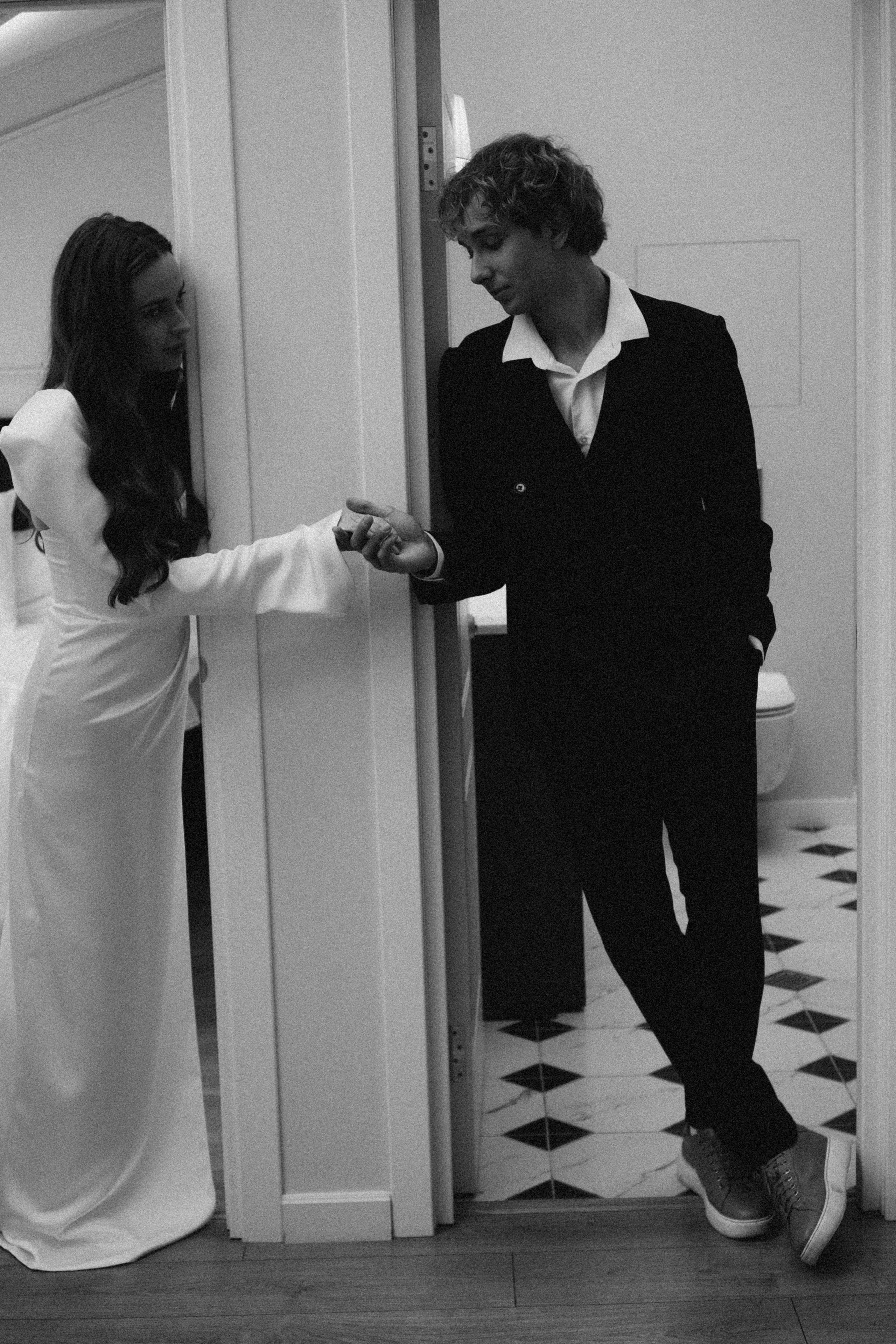 СВАДЕБНАЯ СЬЕМКА В ОТЕЛЕ. СБОРЫ ЖЕНИХА И НЕВЕСТЫ И ТАКЖЕ ТОР И ПОДГОТОВКА К ПРОГУЛКЕ. Профессиональный фотограф, Санкт-Петербург — Виктория Богомолова