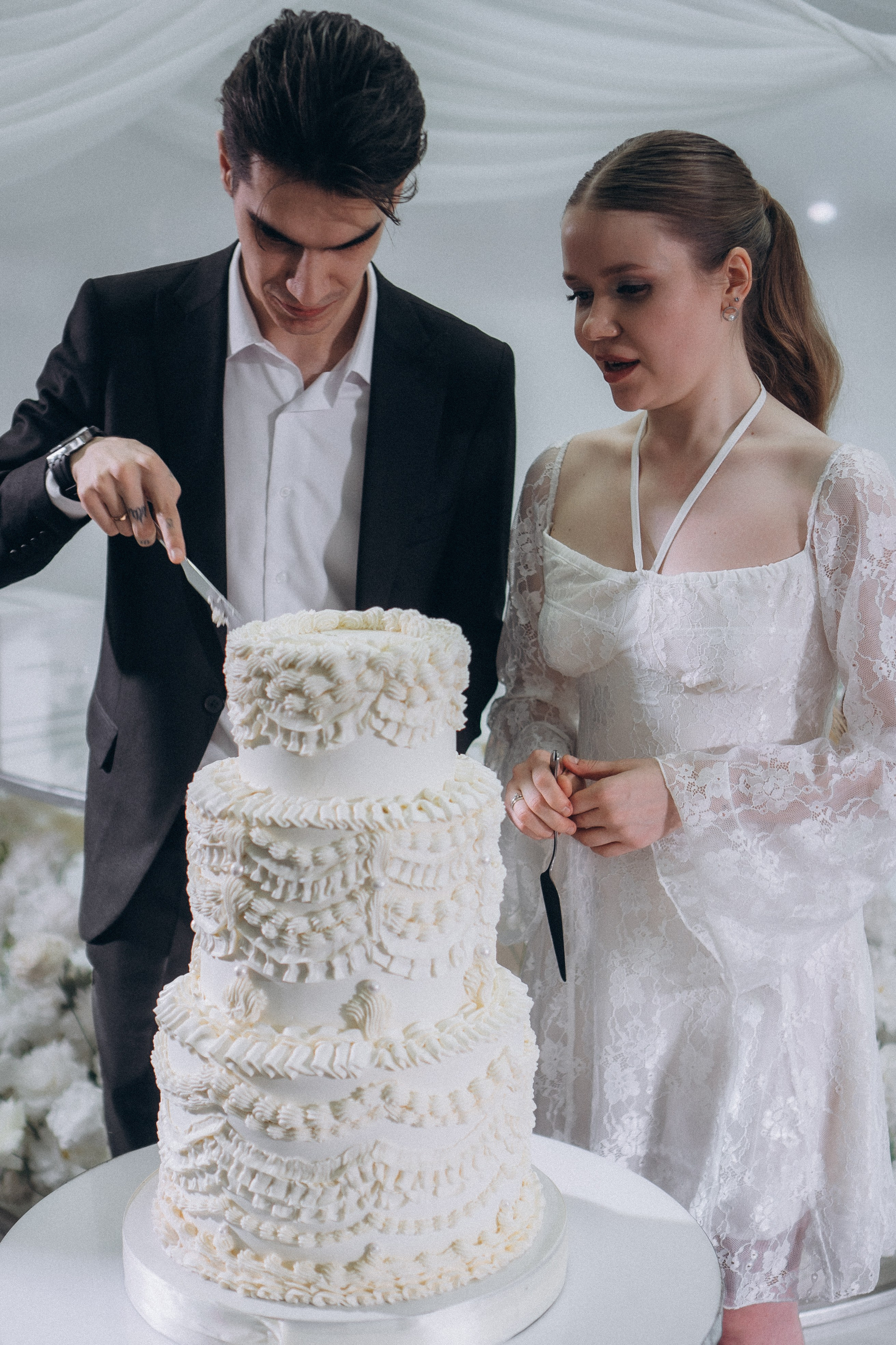 СВАДЕБНЫЙ ТОРТ. ФОТОСЕСИИЯ БАНКЕТА (СНЯТО В СИБИРЕ В НИЖНЕВАРТОВСКЕ). Профессиональный фотограф, Санкт-Петербург — Виктория Богомолова