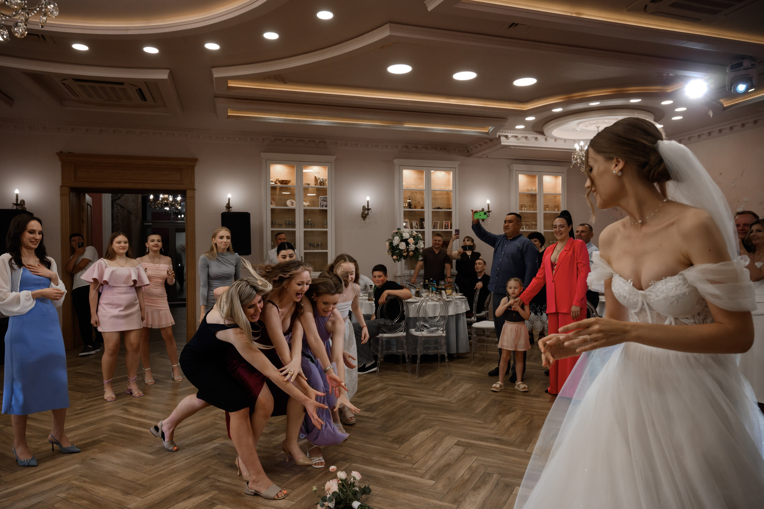 С + К. Свадебный фотограф в г. Астрахань. Так же выезжаю в другие города