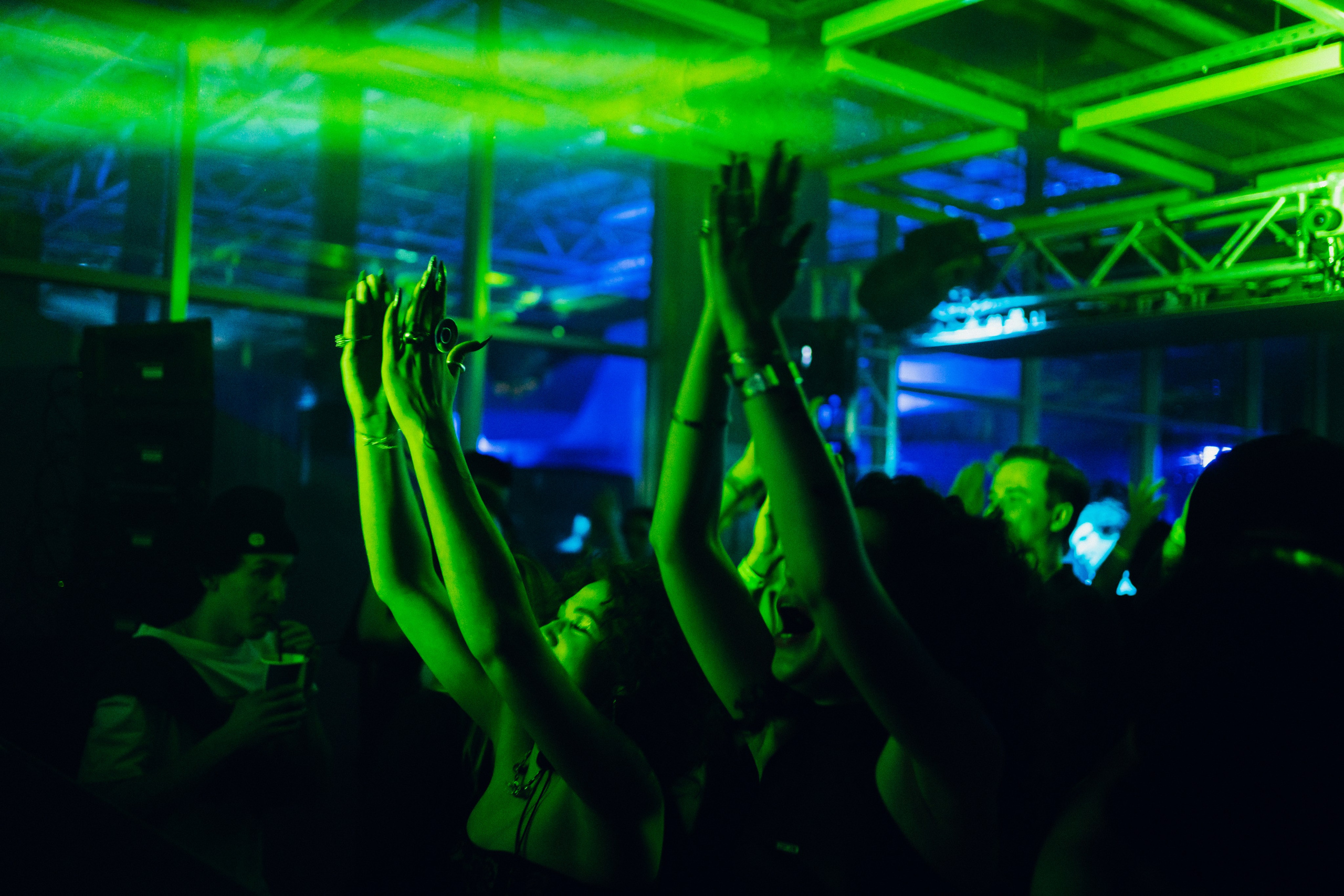 Ночная смена. Главная