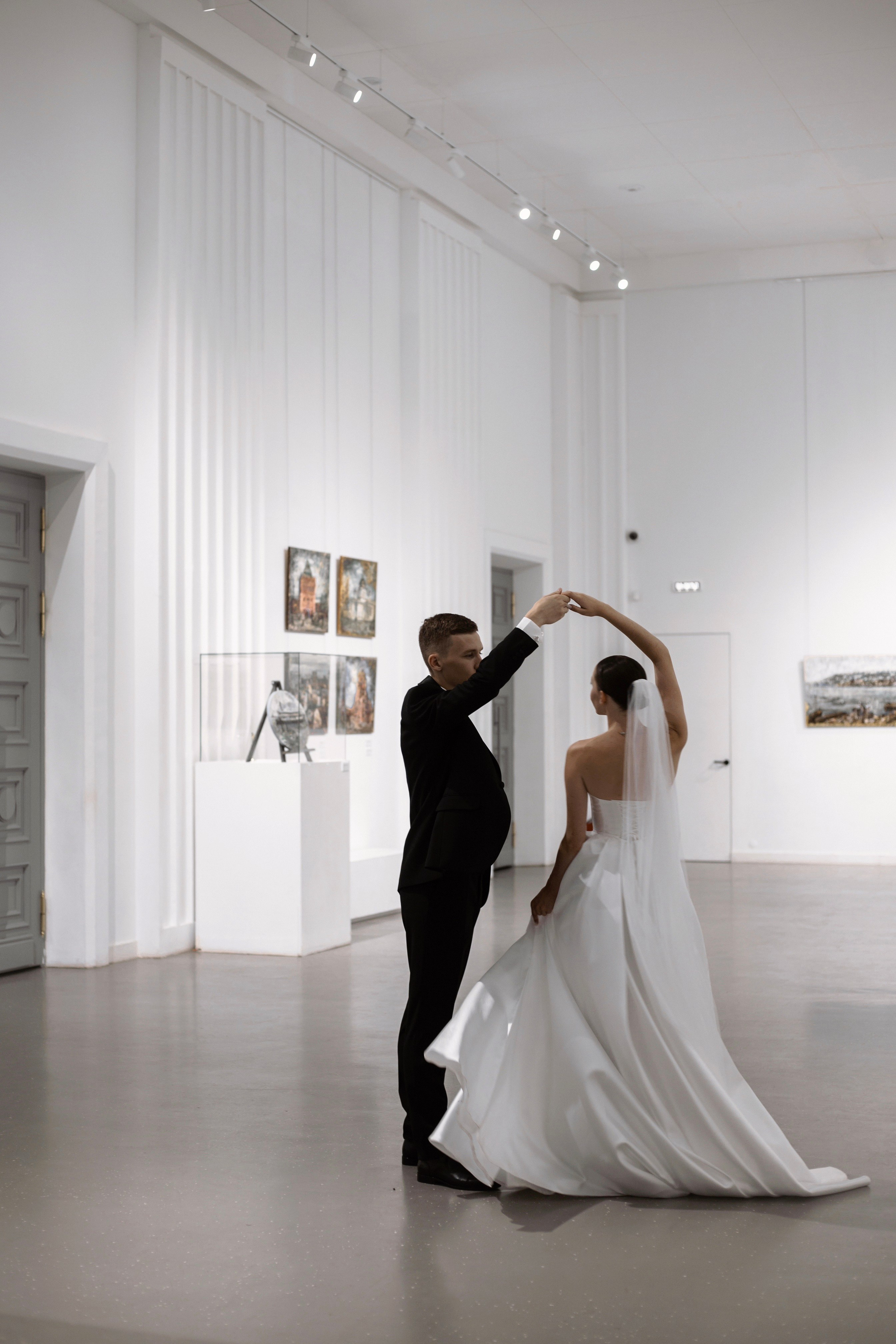 Михаил и Анастасия