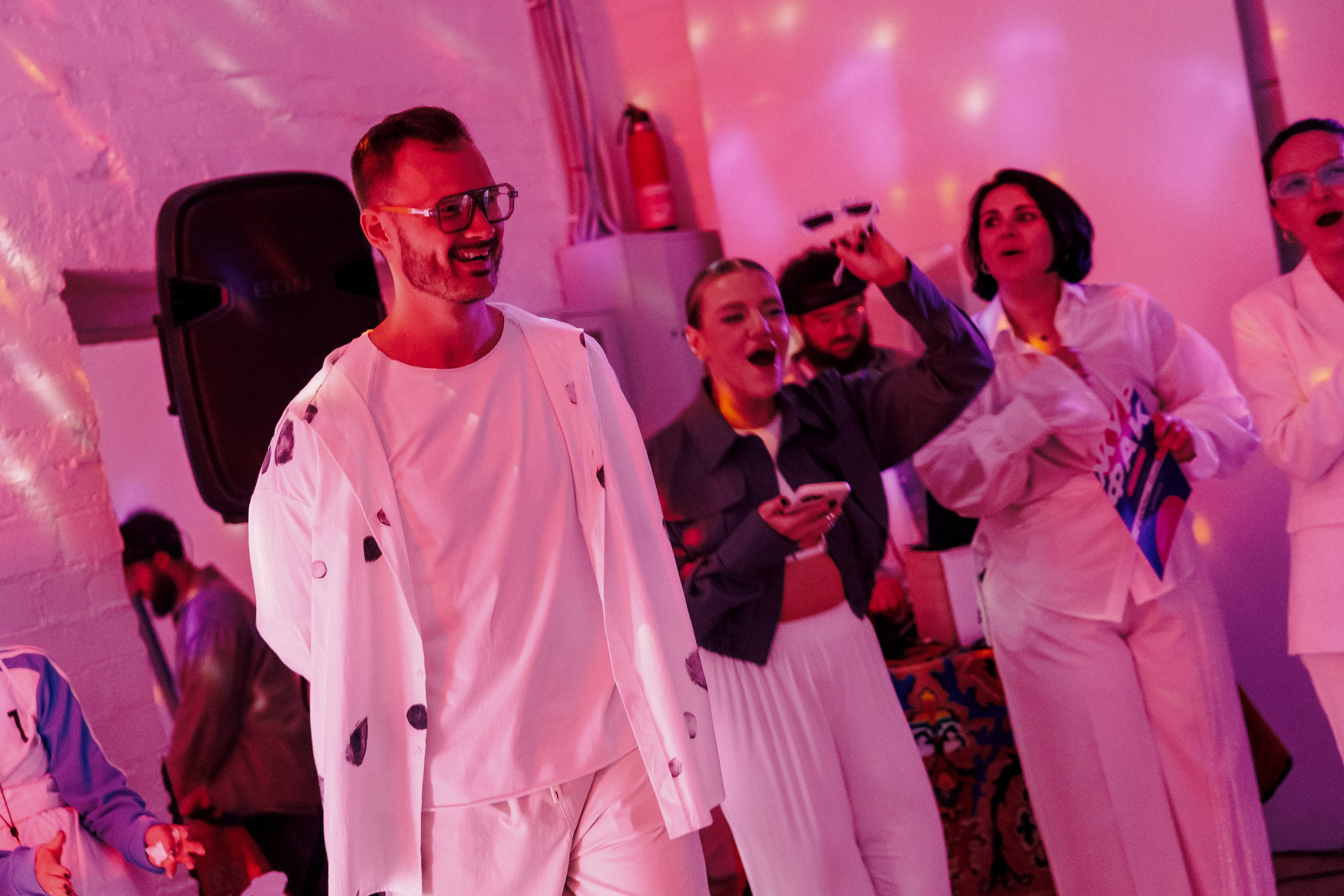 Выпускной курса «Журфак» 2025. Лёшка Варзегов — фотограф