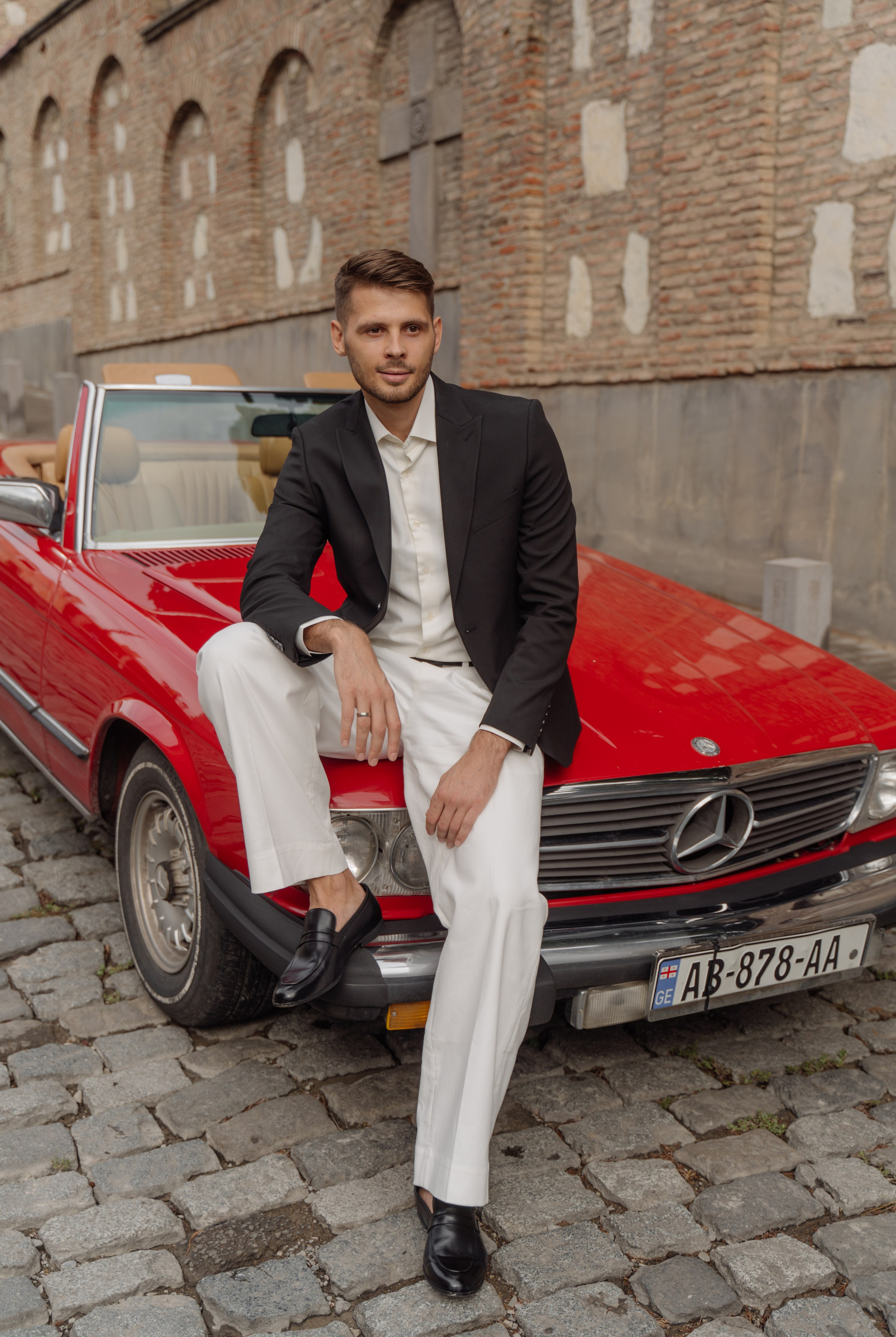 Свадебная прогулка в Тбилиси. Свадебный фотограф