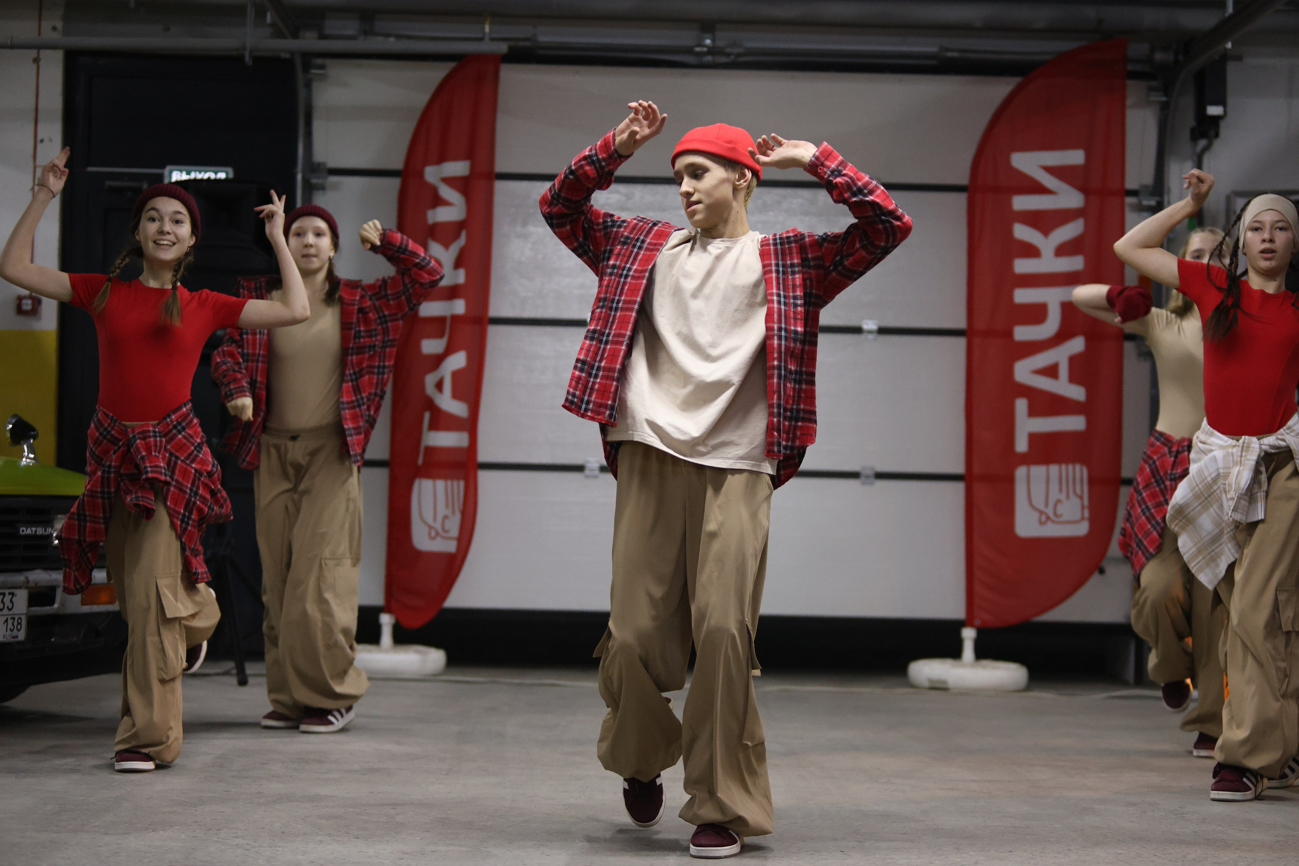 Тачки Parking Meet. Репортажный фотограф в Иркутске Семён Фёдоров