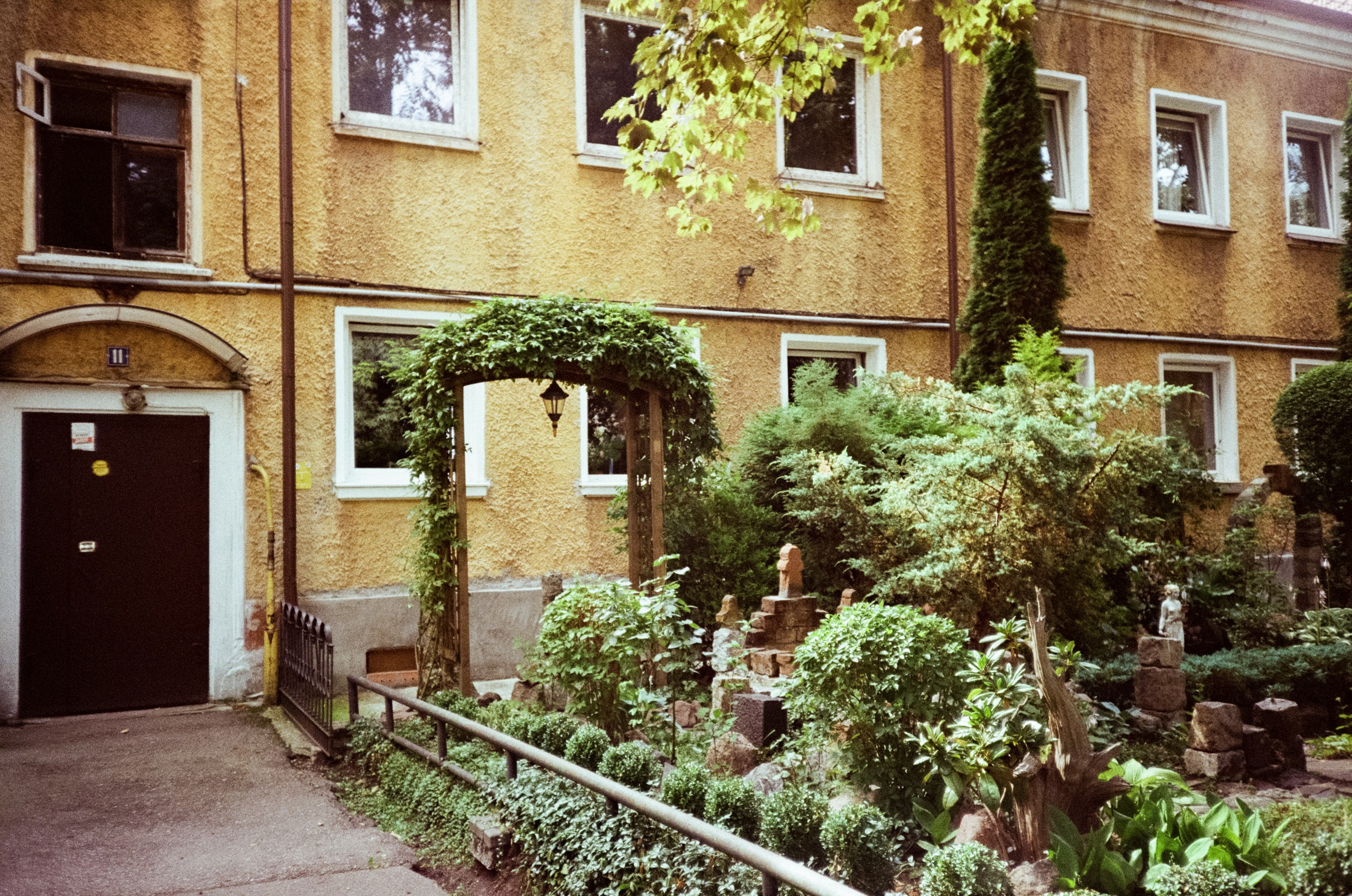 Калининградский стрит. От Amalienau Breakfast до кафе Толстой. Фотограф-документалист Мария Осокина