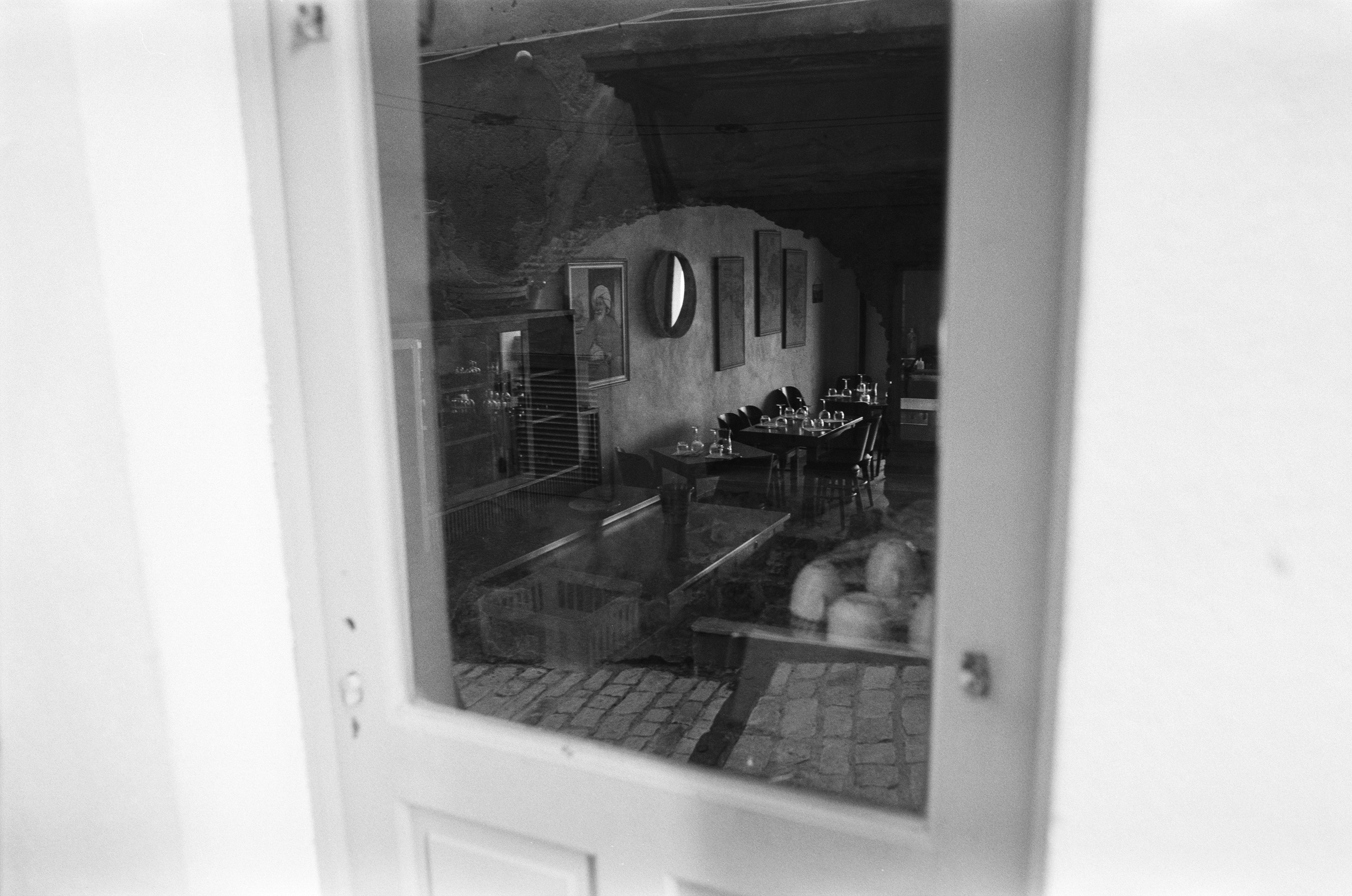 The world is flat // corsica, bonifacio II. EVER EXPOSED