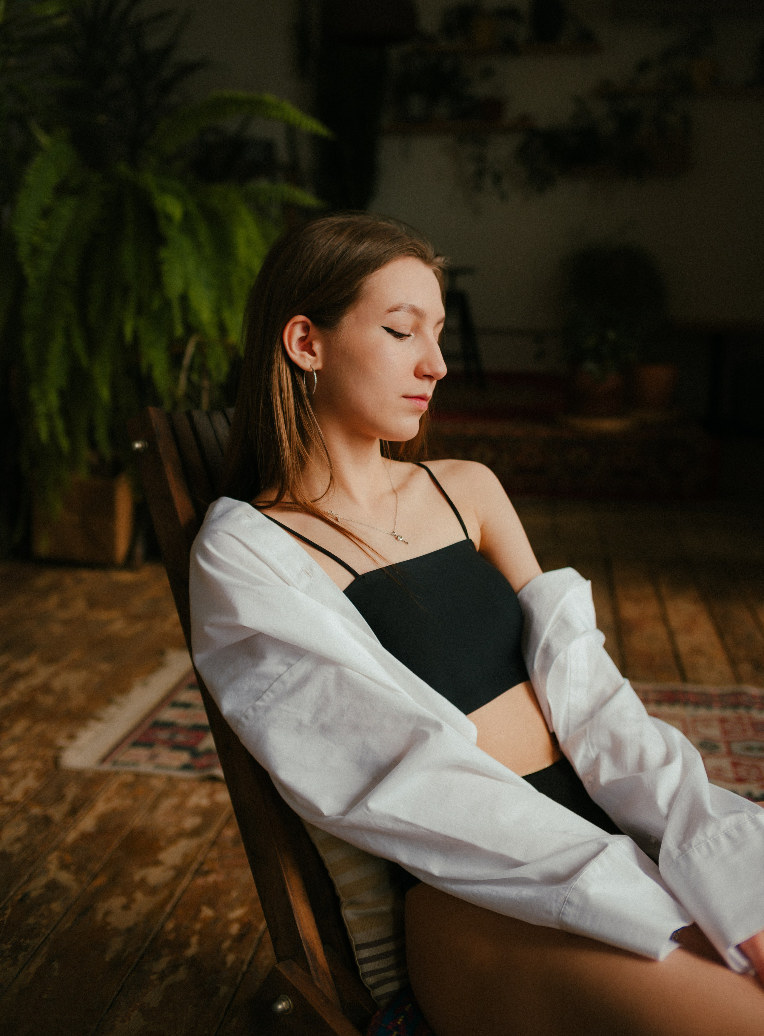 Эвелина в уютной студии. Главная