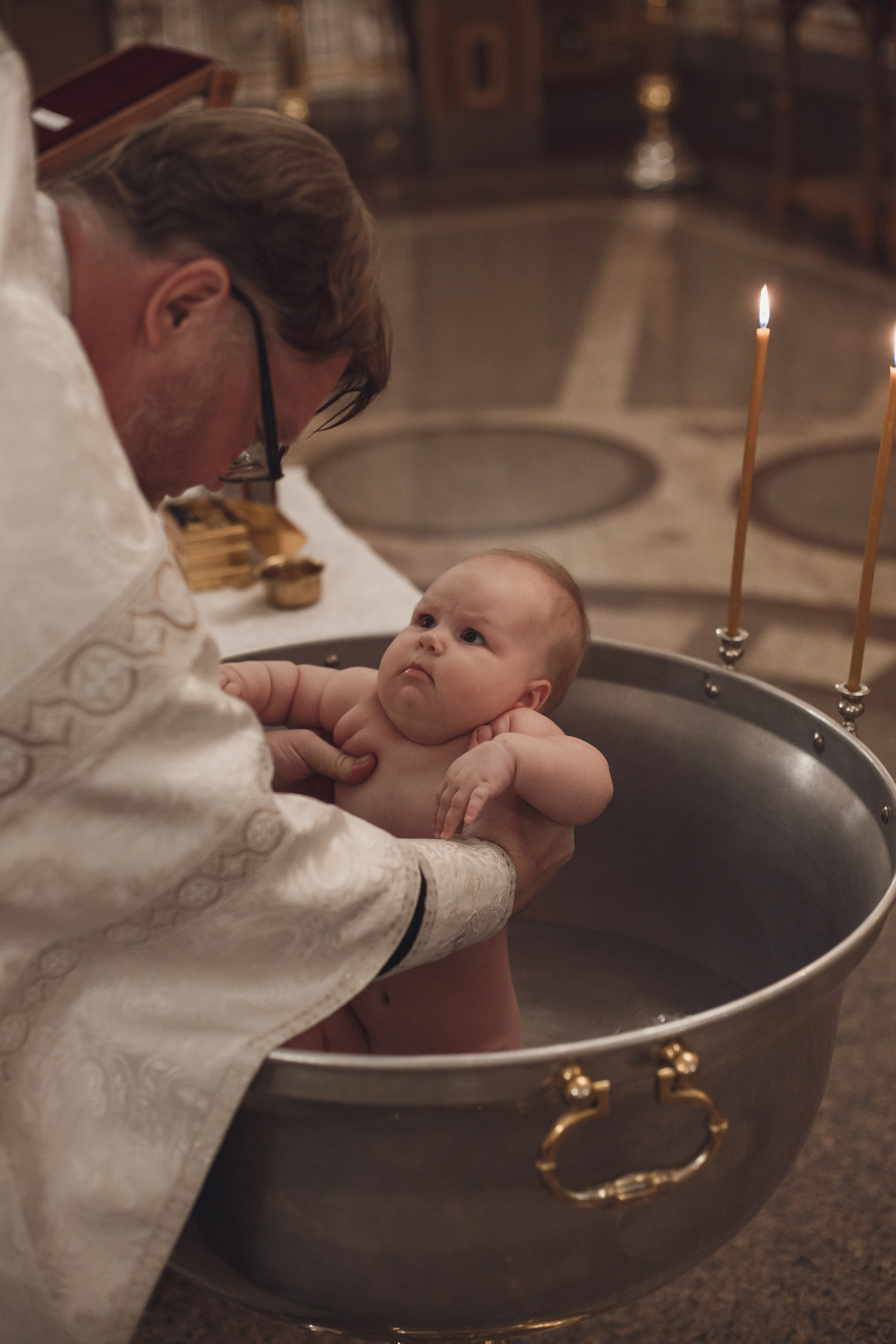Фотосъёмка таинства крещения в Белгороде. Свадебный и контент фотограф в Белгороде Ярослав Гаврилейченко