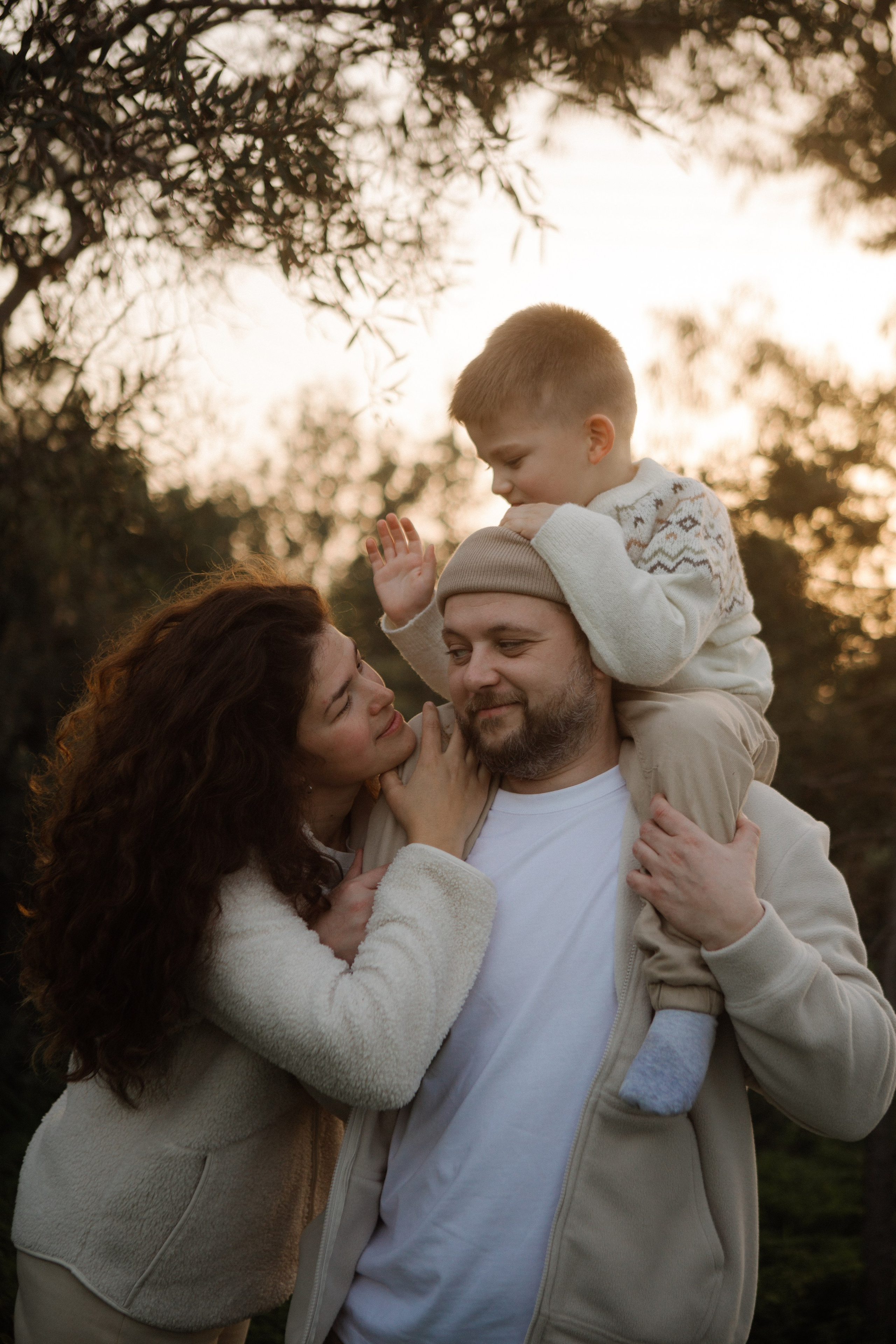 Anton + Nastya & Kirill. Portrait, family and pet photographer in Cyprus, Ksenia Bourdelle