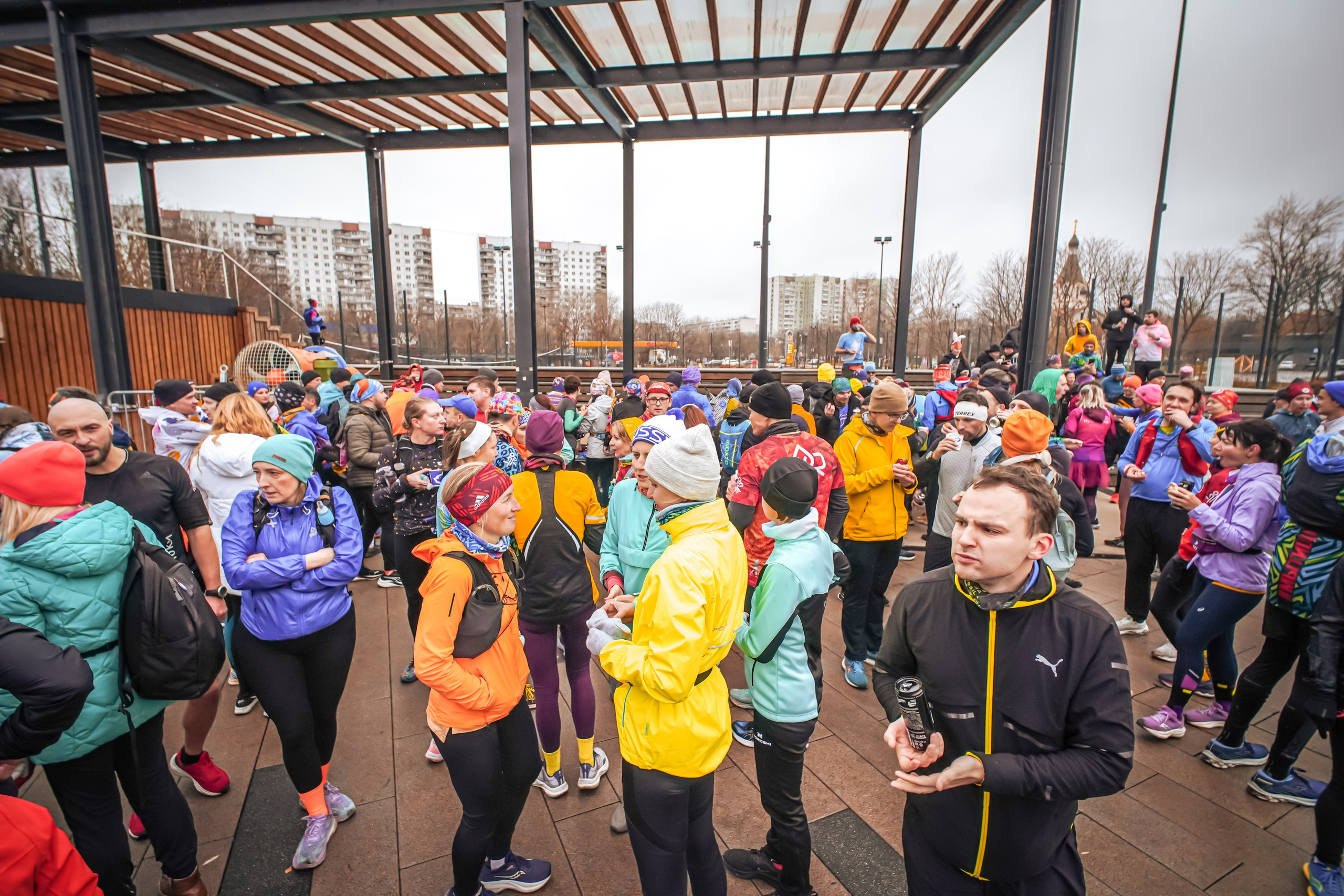 #марафонудома #яuzarun 2024 2-я петля, группа 6:30. Роман Капилюшов. Бег. Фото. Видео. г. Люберцы