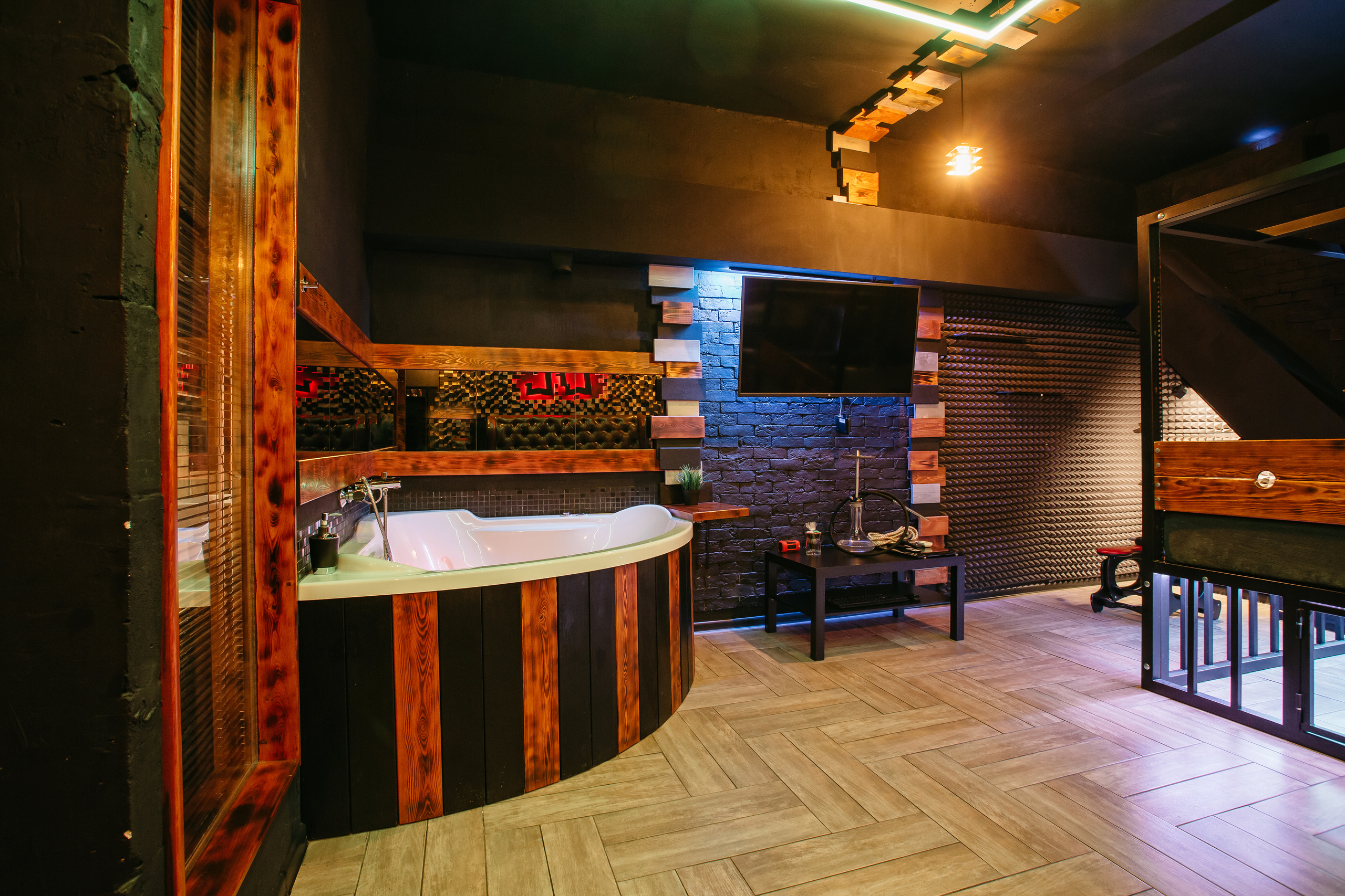 БДСМ Квартира. Свадебный и семейный фотограф Ворожейкин Олег. Фотографирую во Владиво