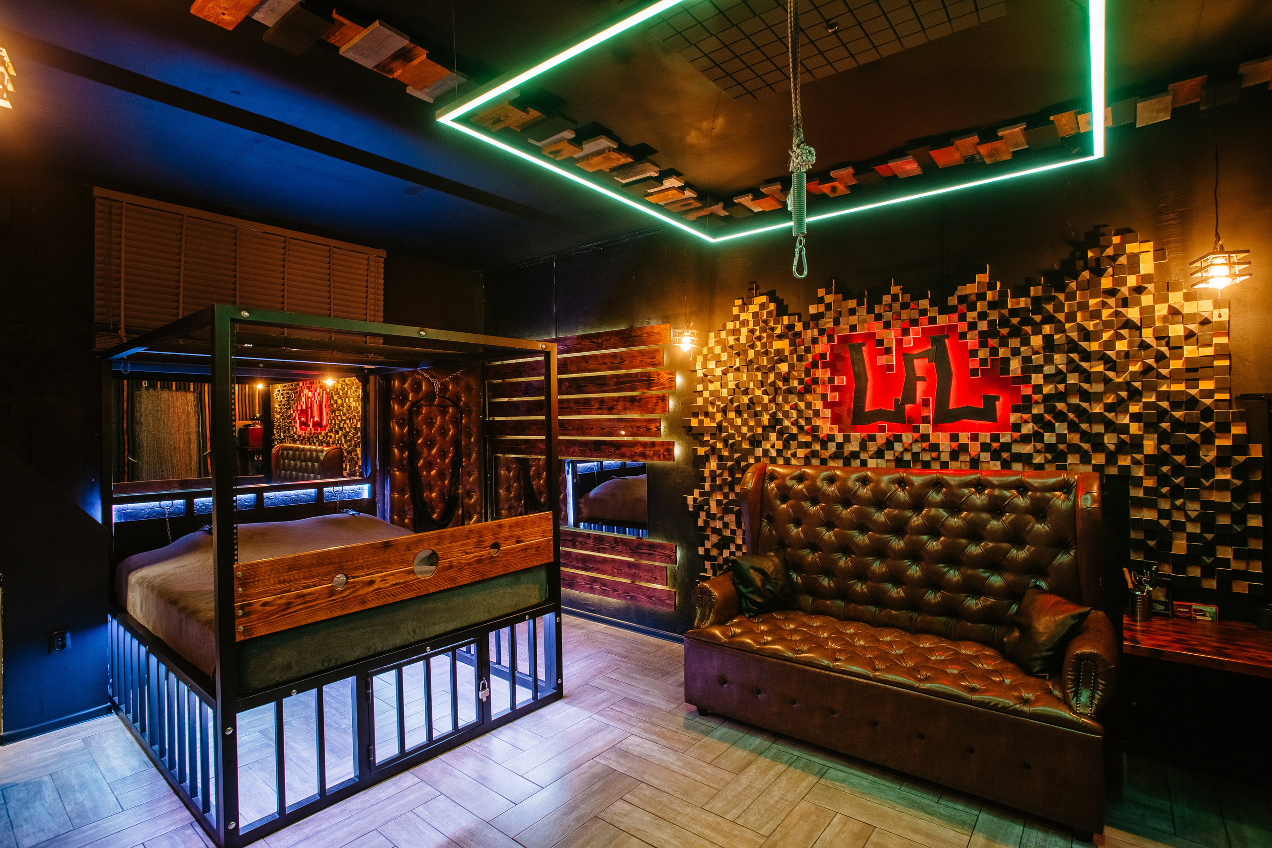 БДСМ Квартира. Свадебный и семейный фотограф Ворожейкин Олег. Фотографирую во Владиво