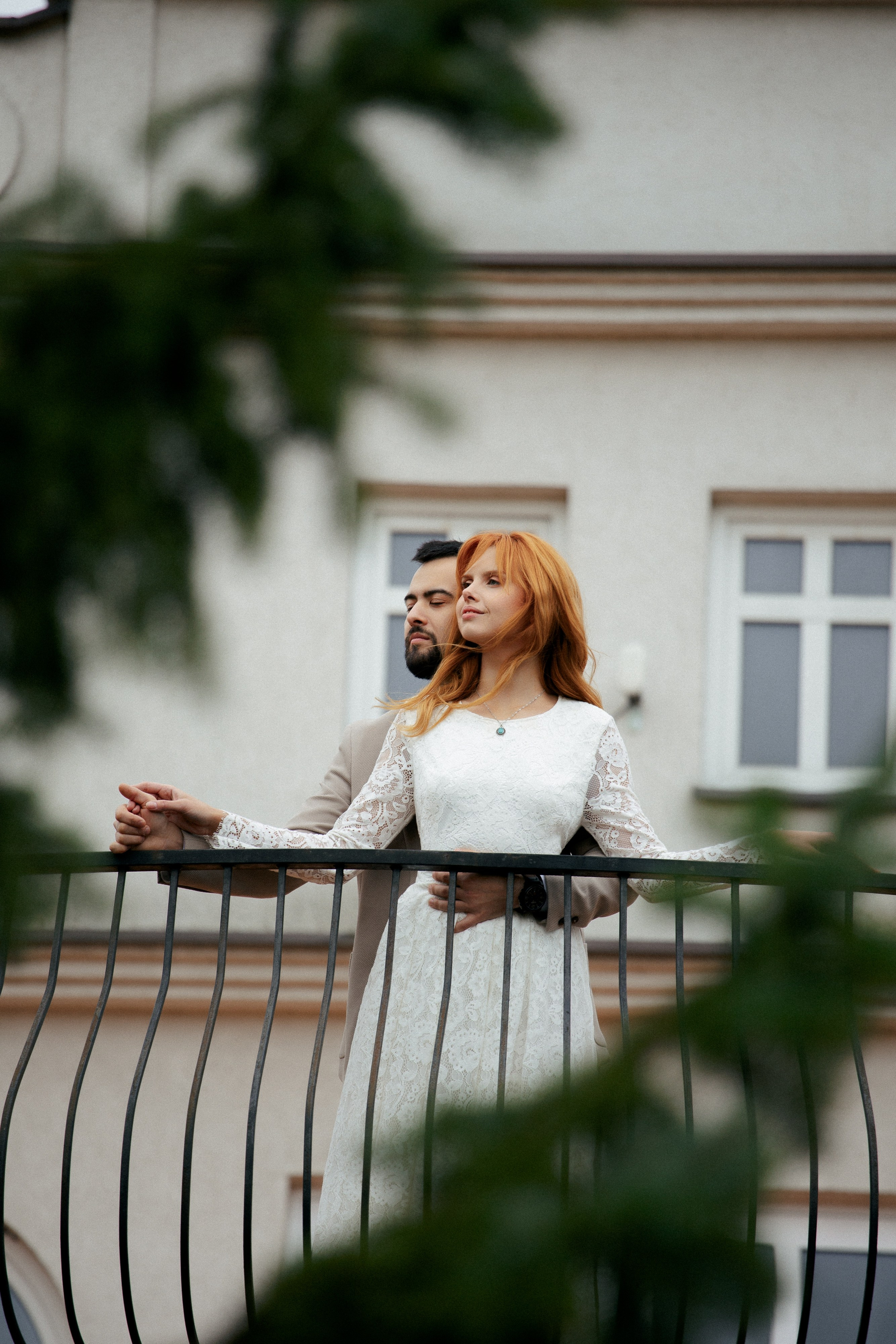 Ślubna sesja zdjęciowa w plenerze. Свадебный фотограф Варшава Лодзь Польша Елена Юцова