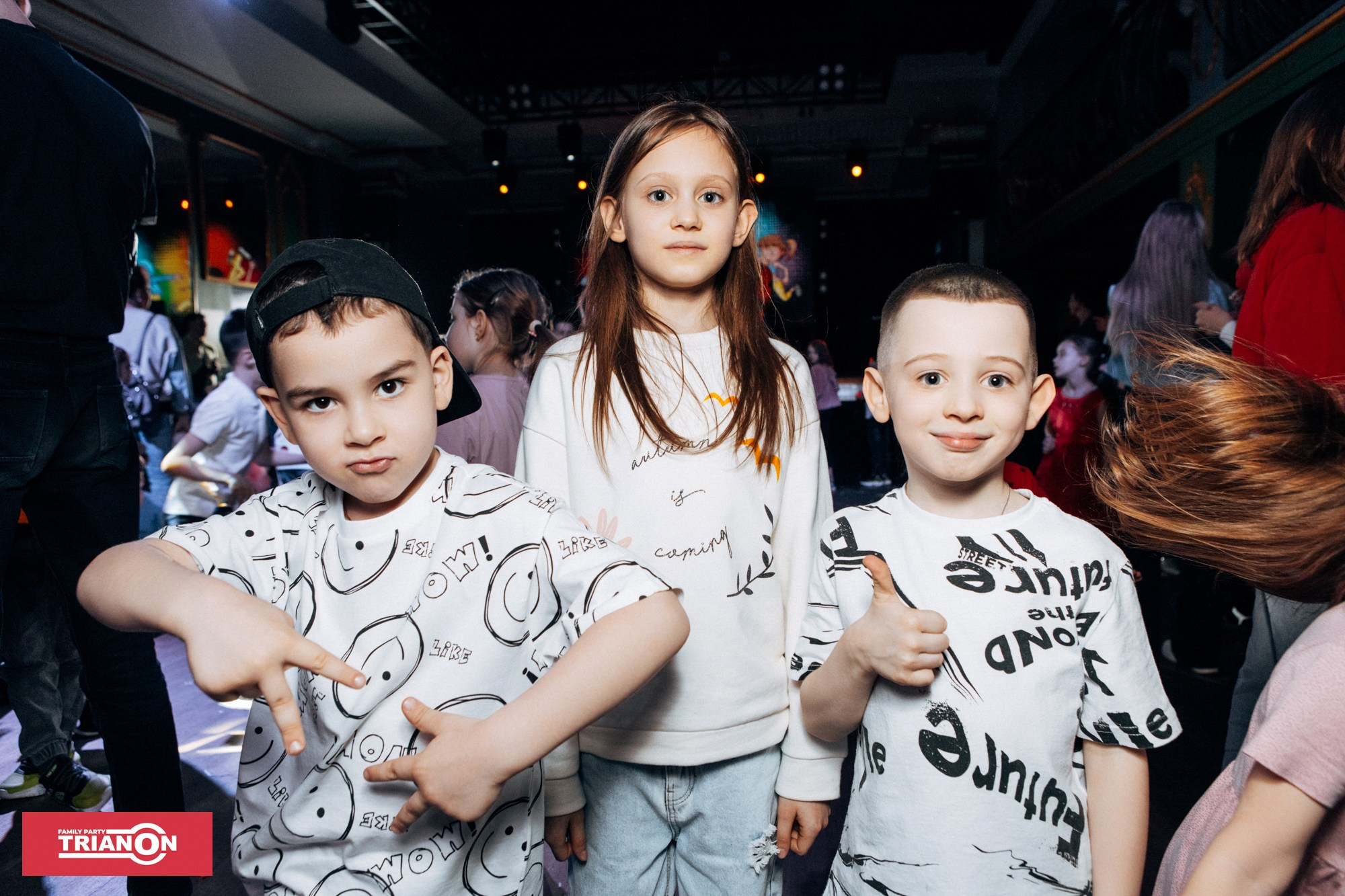 Семейная дискотека TRIANON. Фотограф Владимир Молоканов