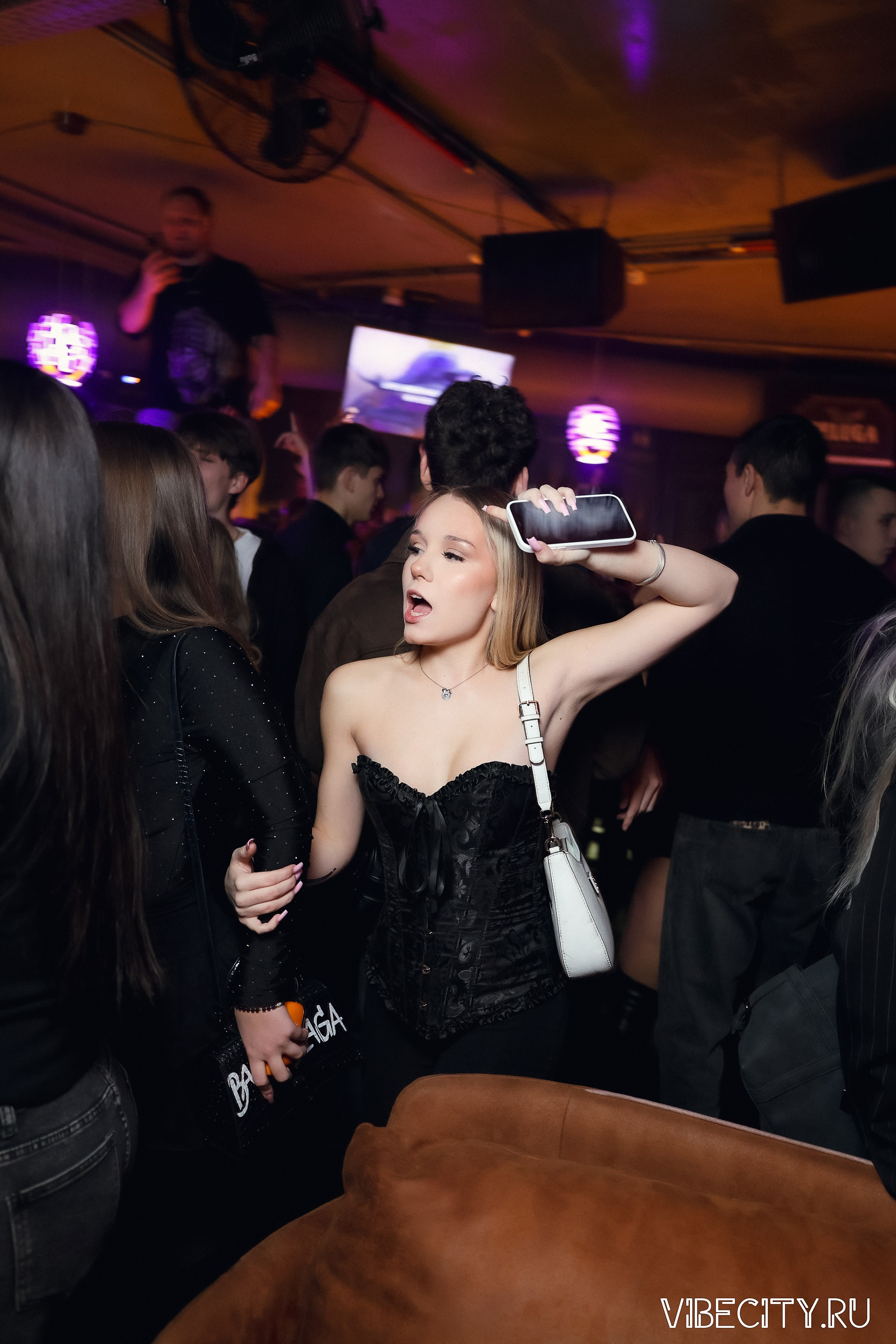 DOUBLE U. VIBECITY.RU Вайб Сити Ру Фоторепортажи Фотоотчеты Калининград