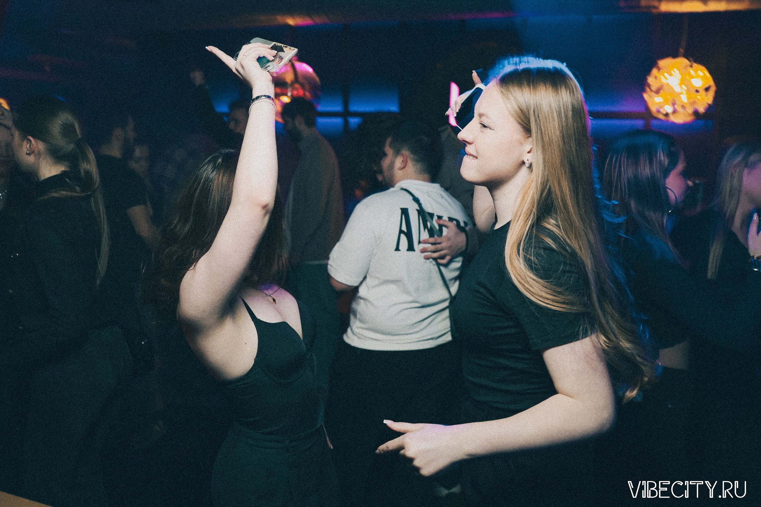 DOUBLE U. VIBECITY.RU Вайб Сити Ру Фоторепортажи Фотоотчеты Калининград