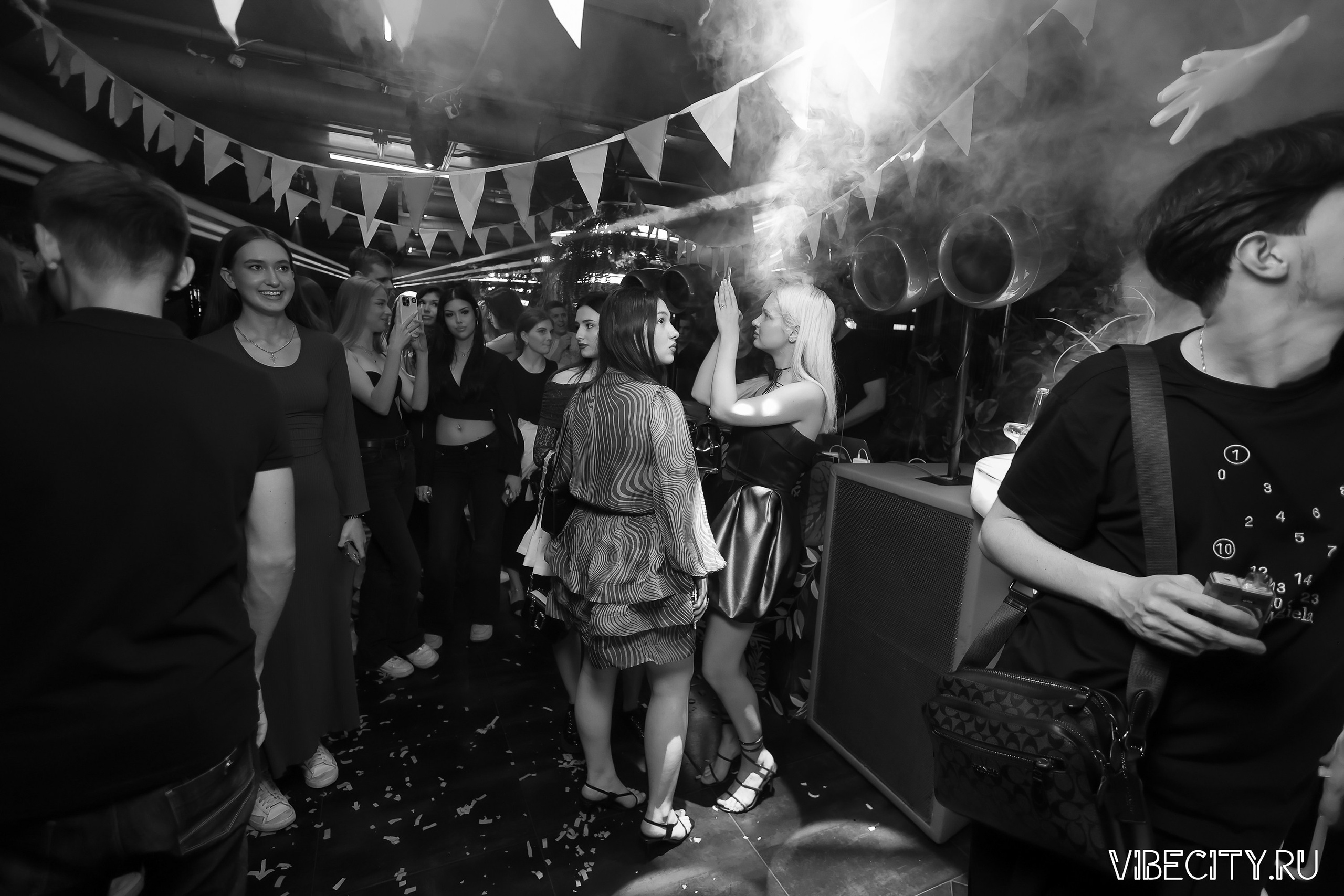 DOUBLE U. VIBECITY.RU Вайб Сити Ру Фоторепортажи Фотоотчеты Калининград