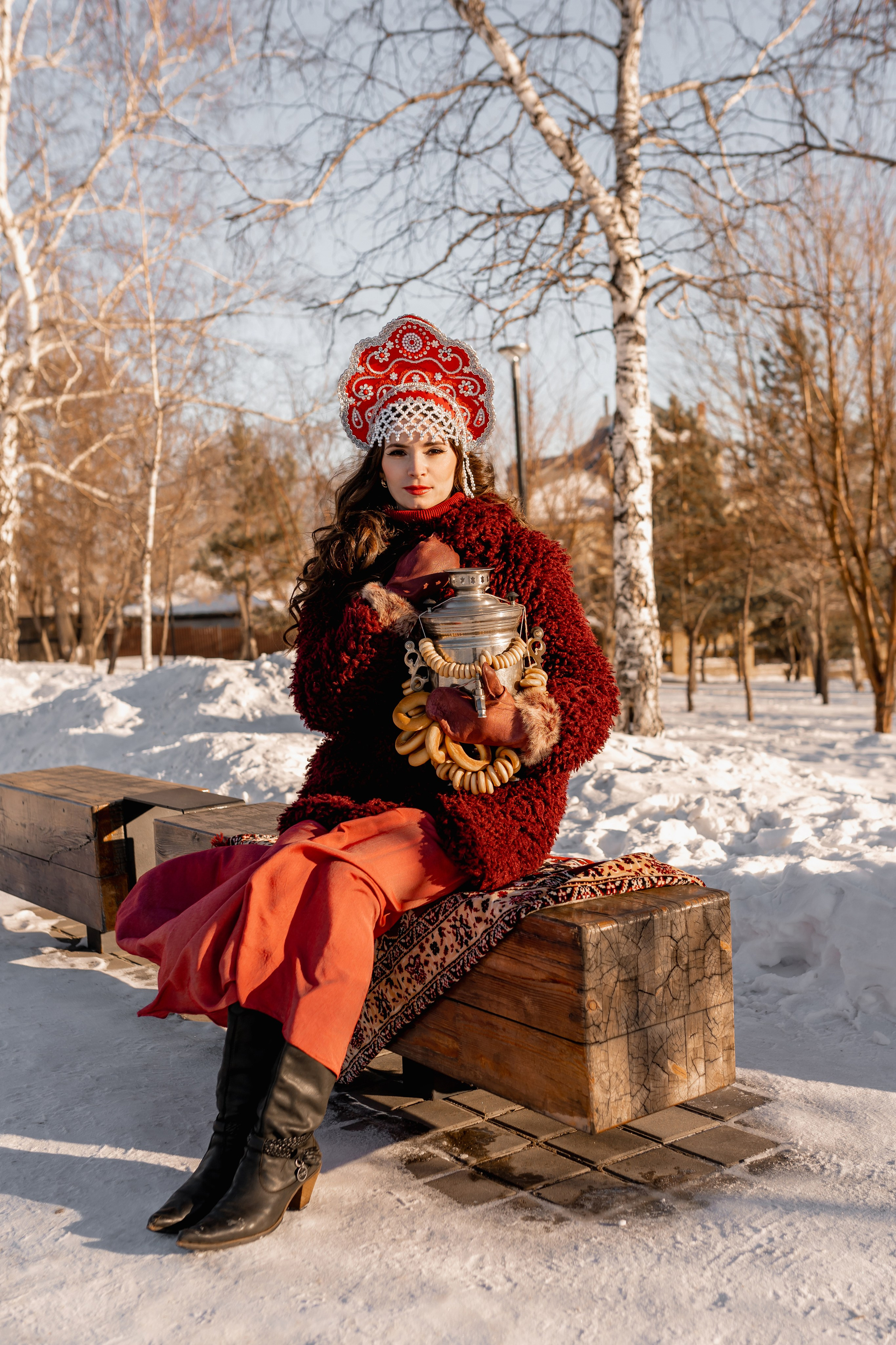 Зимняя фотосессия в русском стиле. Фотограф Ким Наталья в Красноярске