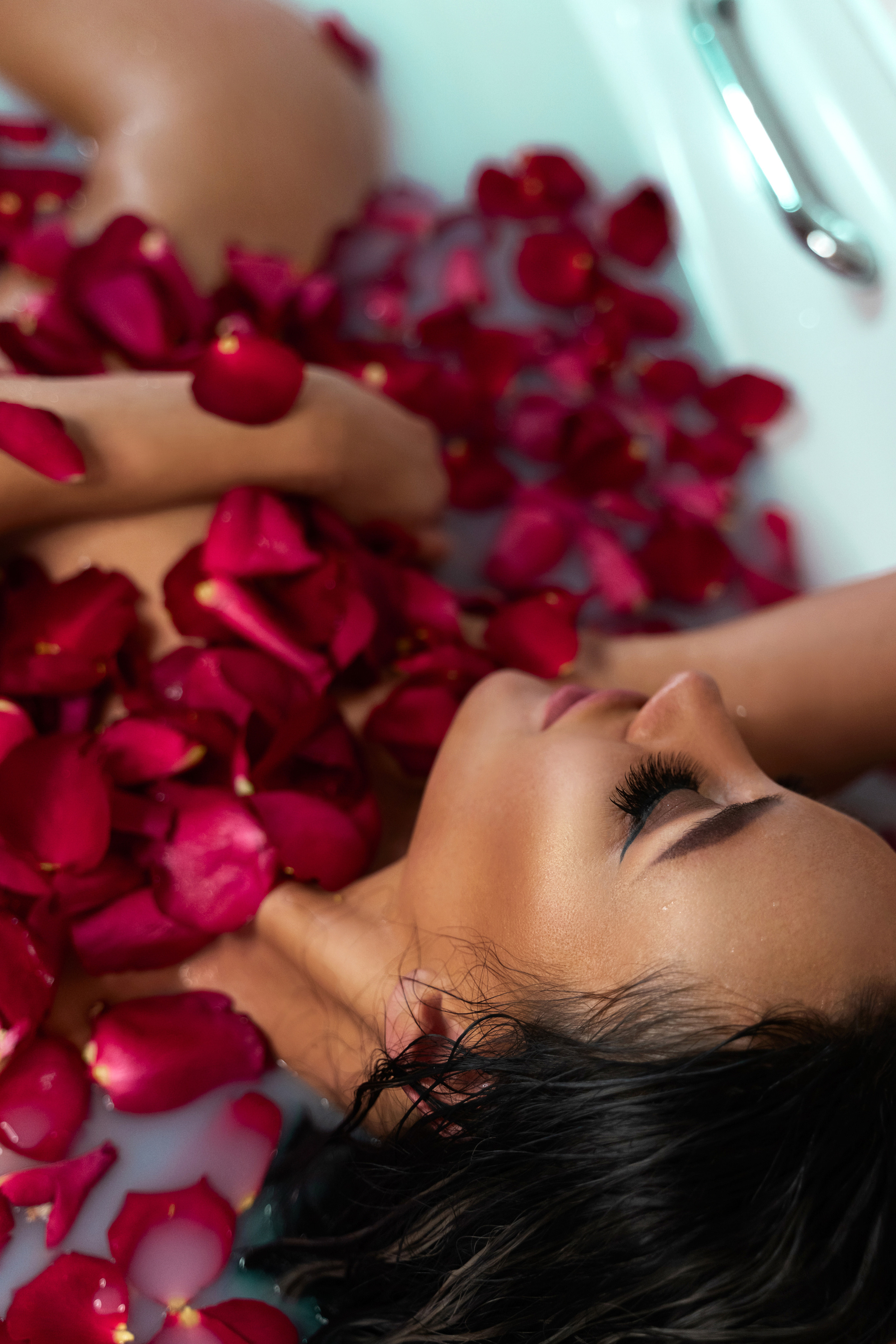 Milk&Flowers. Photographer Italy (Rome)