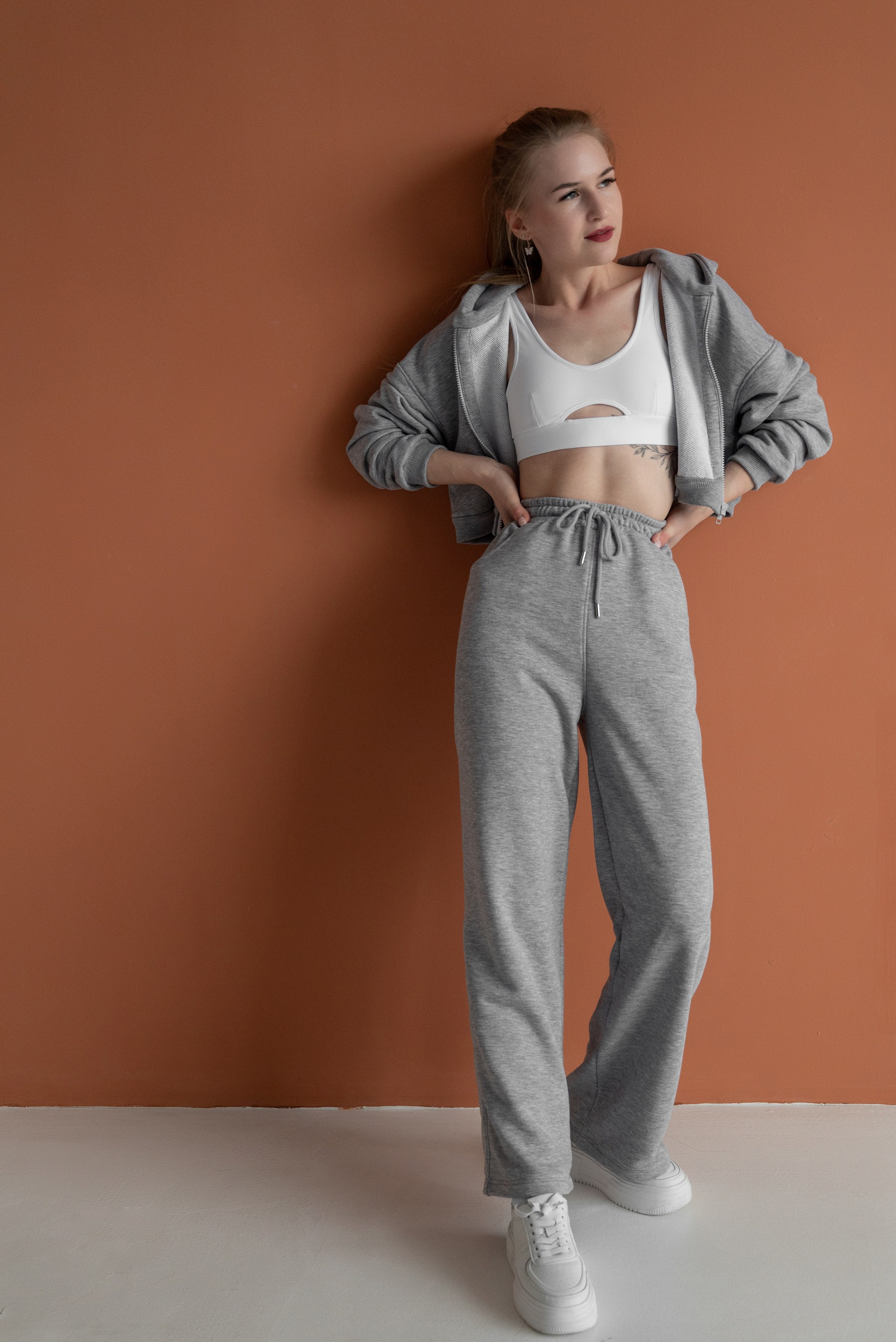 Каталог одежды для маркетплейсов. Свадебный фотограф Ижевск Петр Шишков