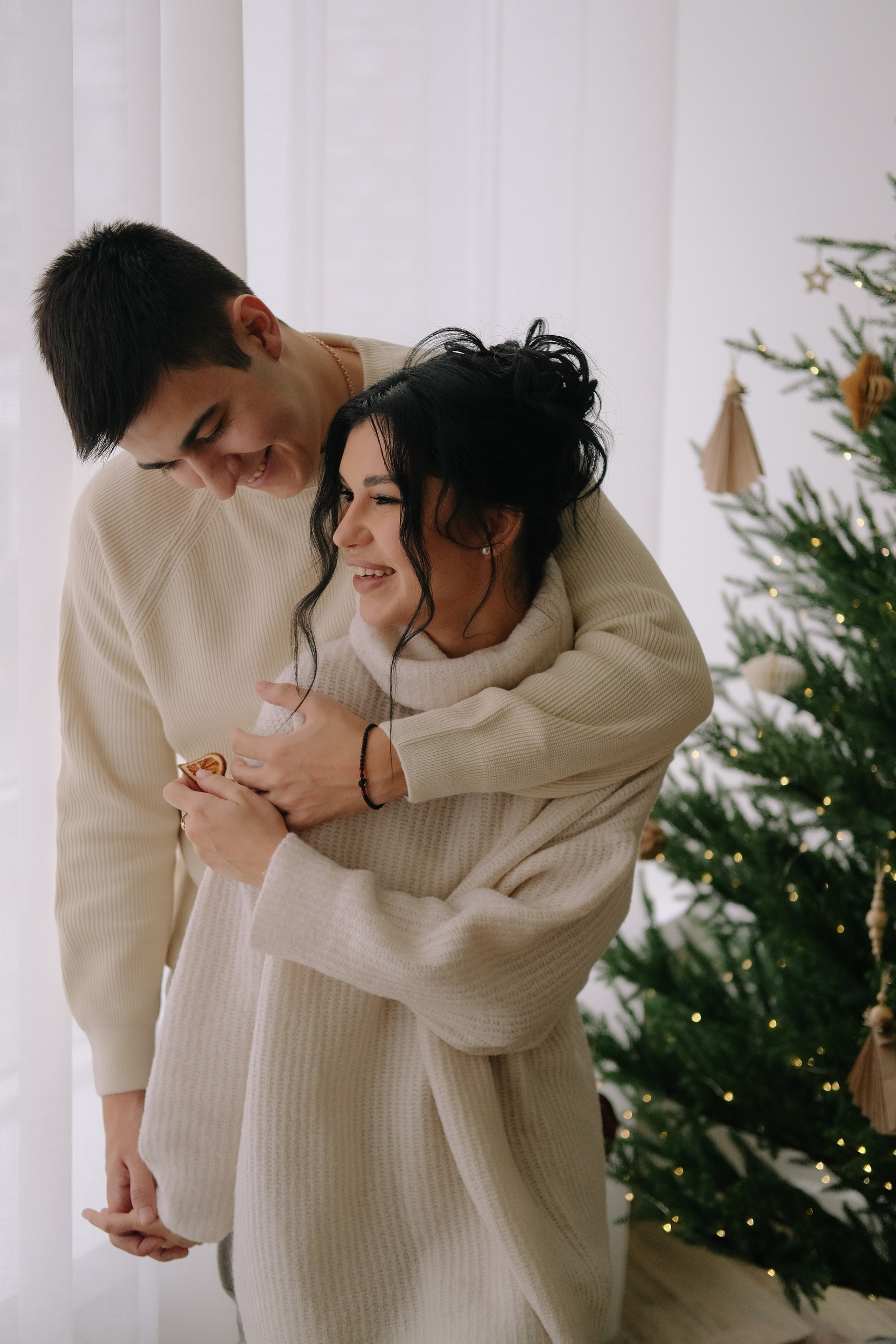 Семья Сенатос. Главная