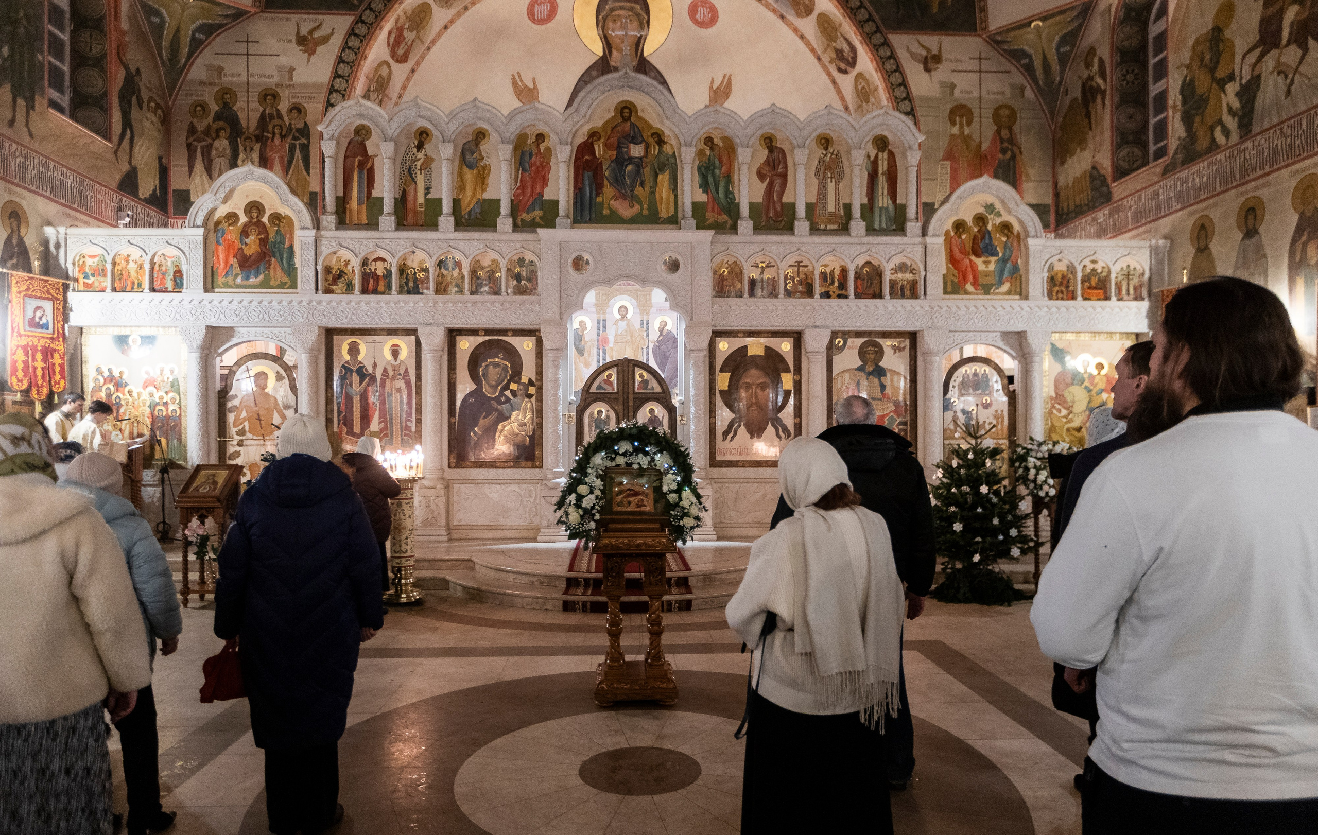 Рождество в храме Св. Вмч. Димитрия Солунского. Интерьерный фотограф в Москве Роман Потапов