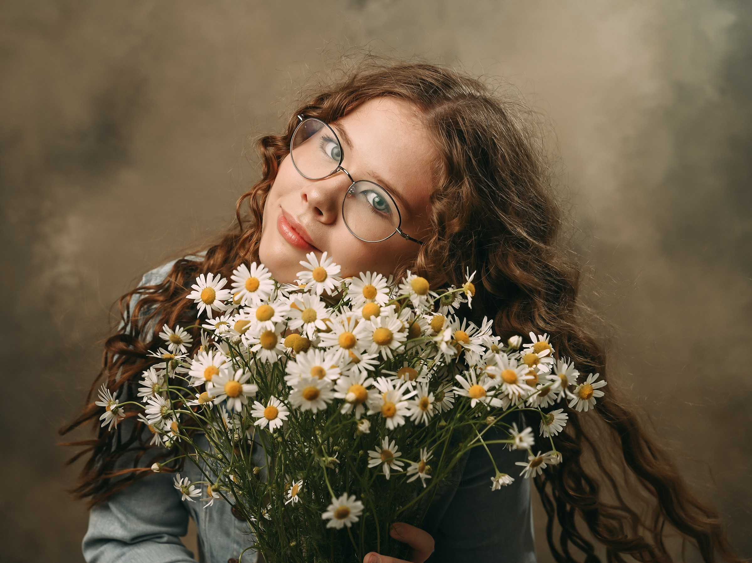 Портреты с цветами. Детский и семейный фотограф