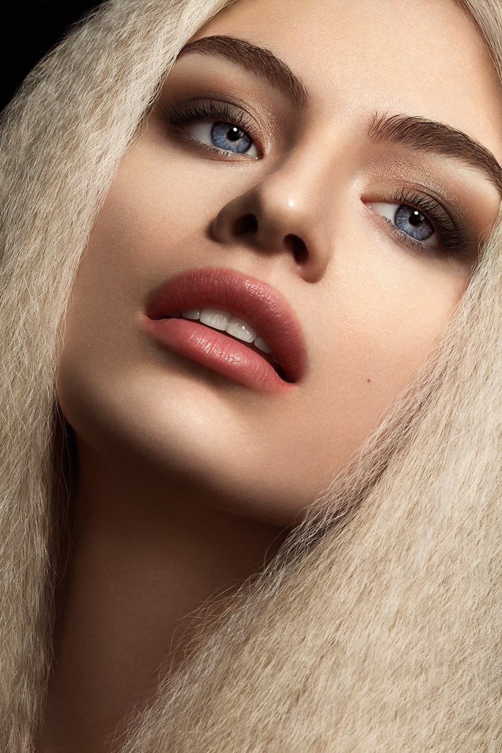 Elevating Visual Perfection — High-End Retouching Services. AI Photo Retoucher and Image Restorer Zhanna Ognivo