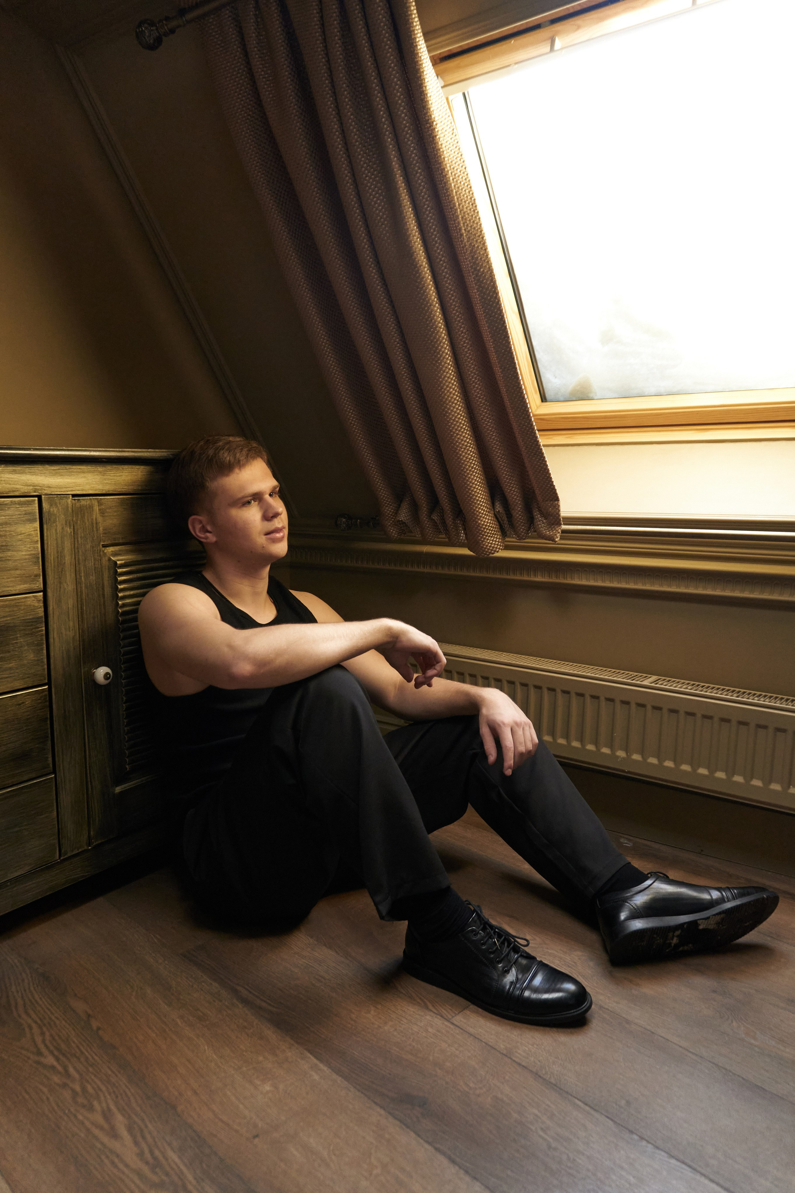 Свадебная фотосессия в отеле Арбат 6 Москва. Свадебный фотограф в Москве Алина Лисовская