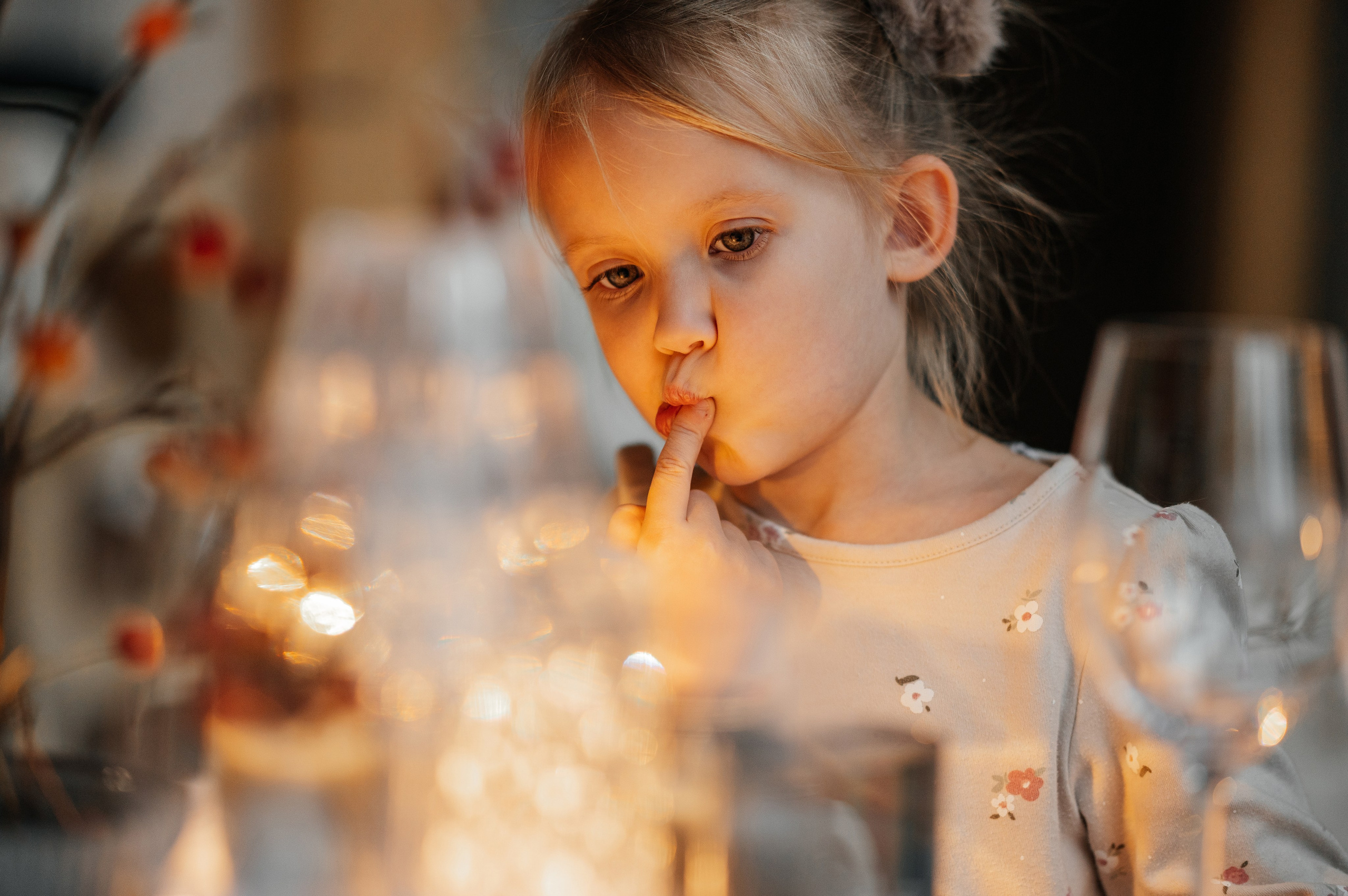 Невероятно атмосферный семейный ужин. Wedding photographer in Moscow and around the world Andrey Medvednikov