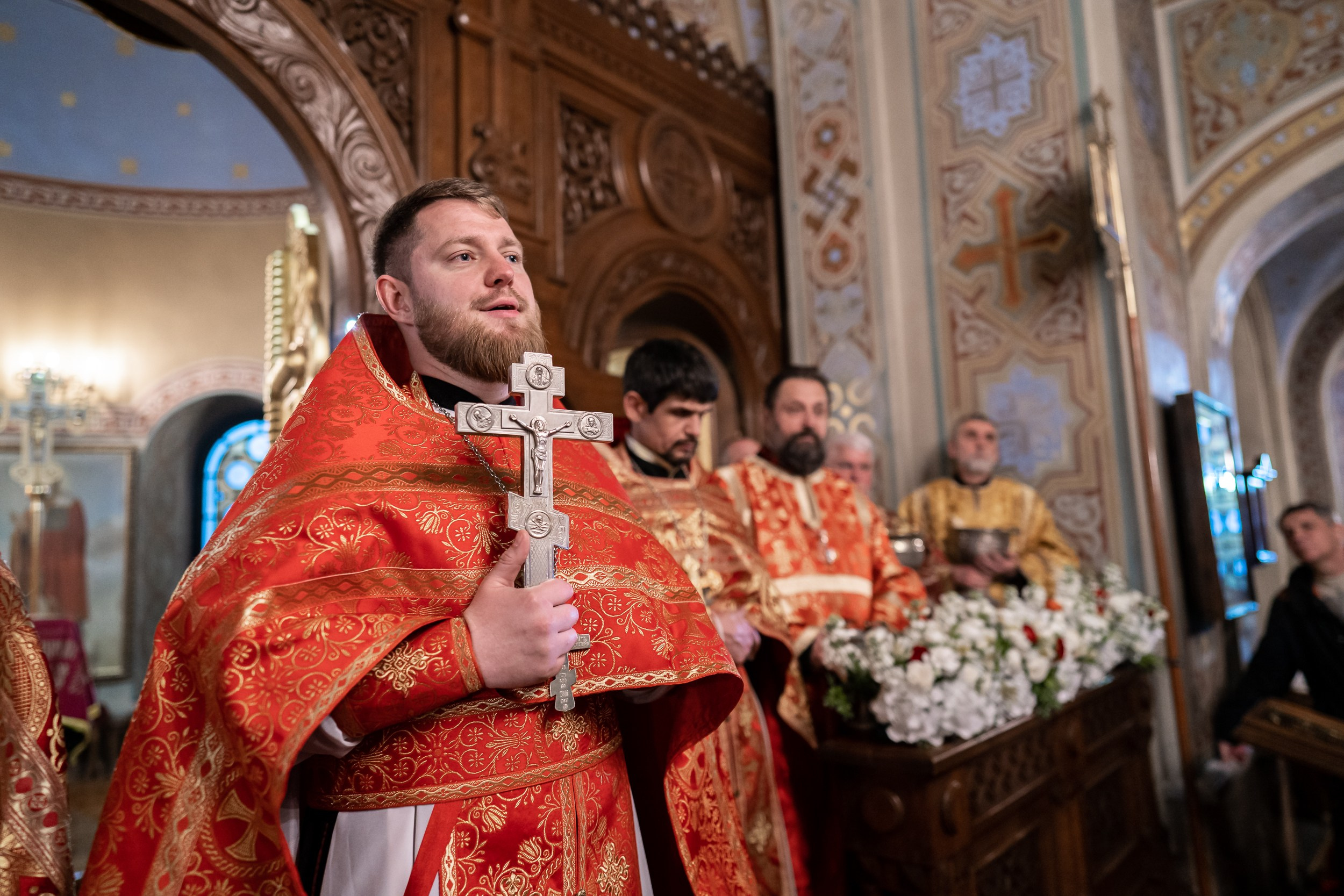 Престольный праздник в храме Воскресения Христова (Форосская церковь). Церковный фотограф Севастополь